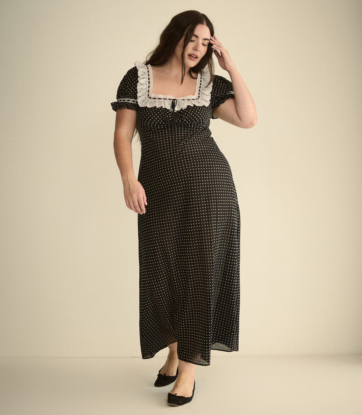 ROWAN DRESS -- NOIR DOT view 6
