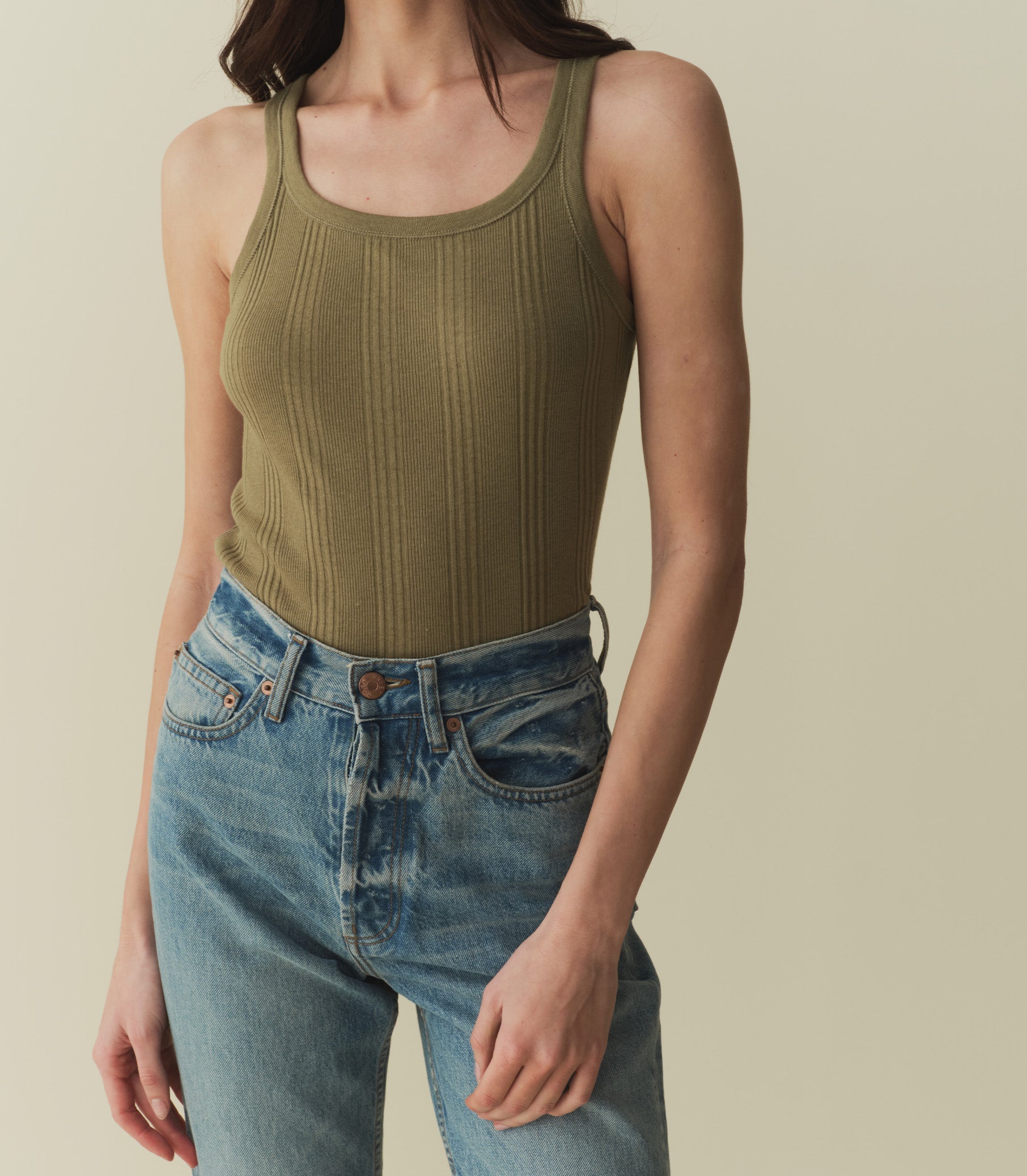 HMD -- SEINE CASHMERE BLEND TANK -- PASTURE view 1
