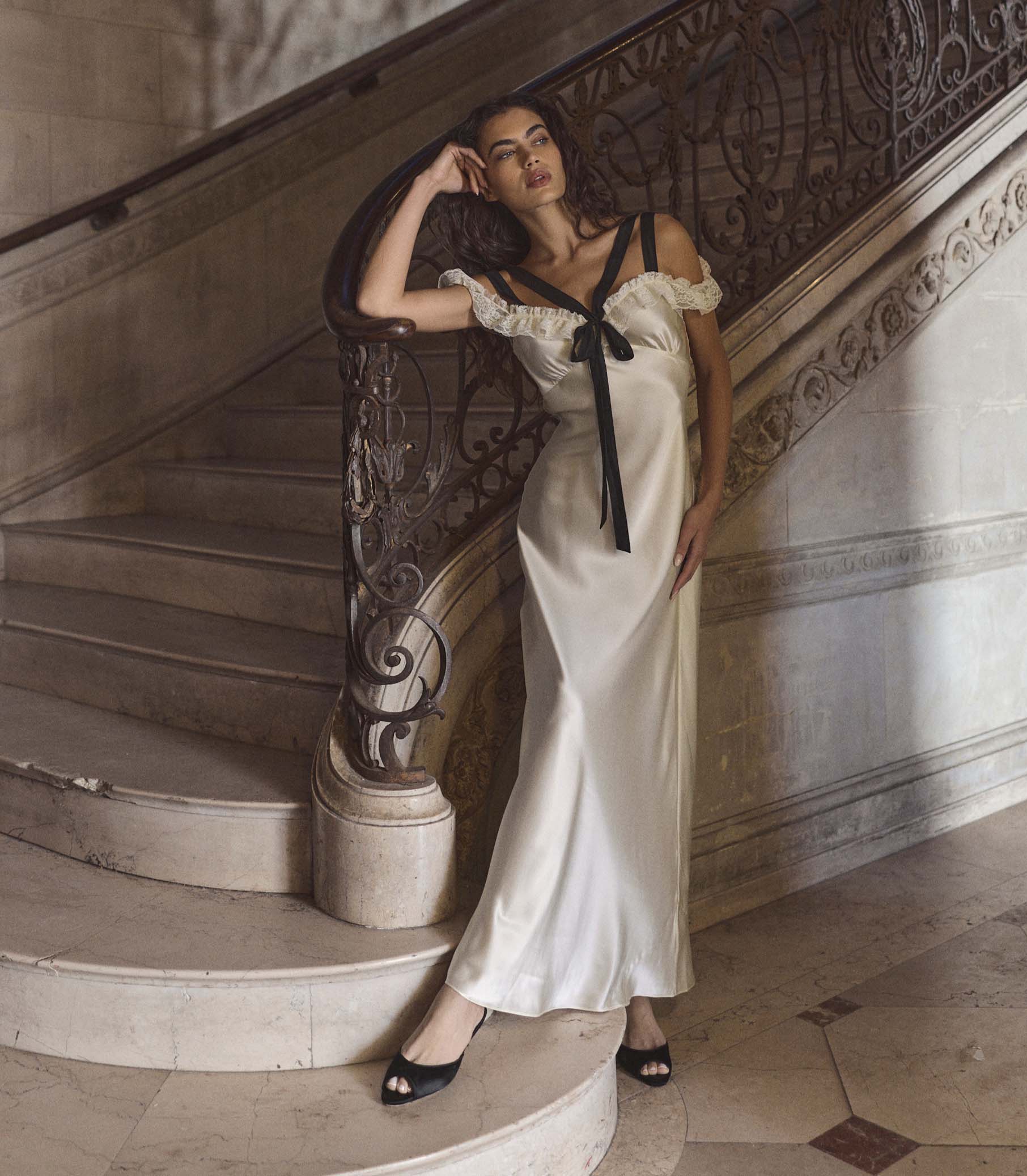 SIMONIE DRESS -- CANDLELIGHT view 2