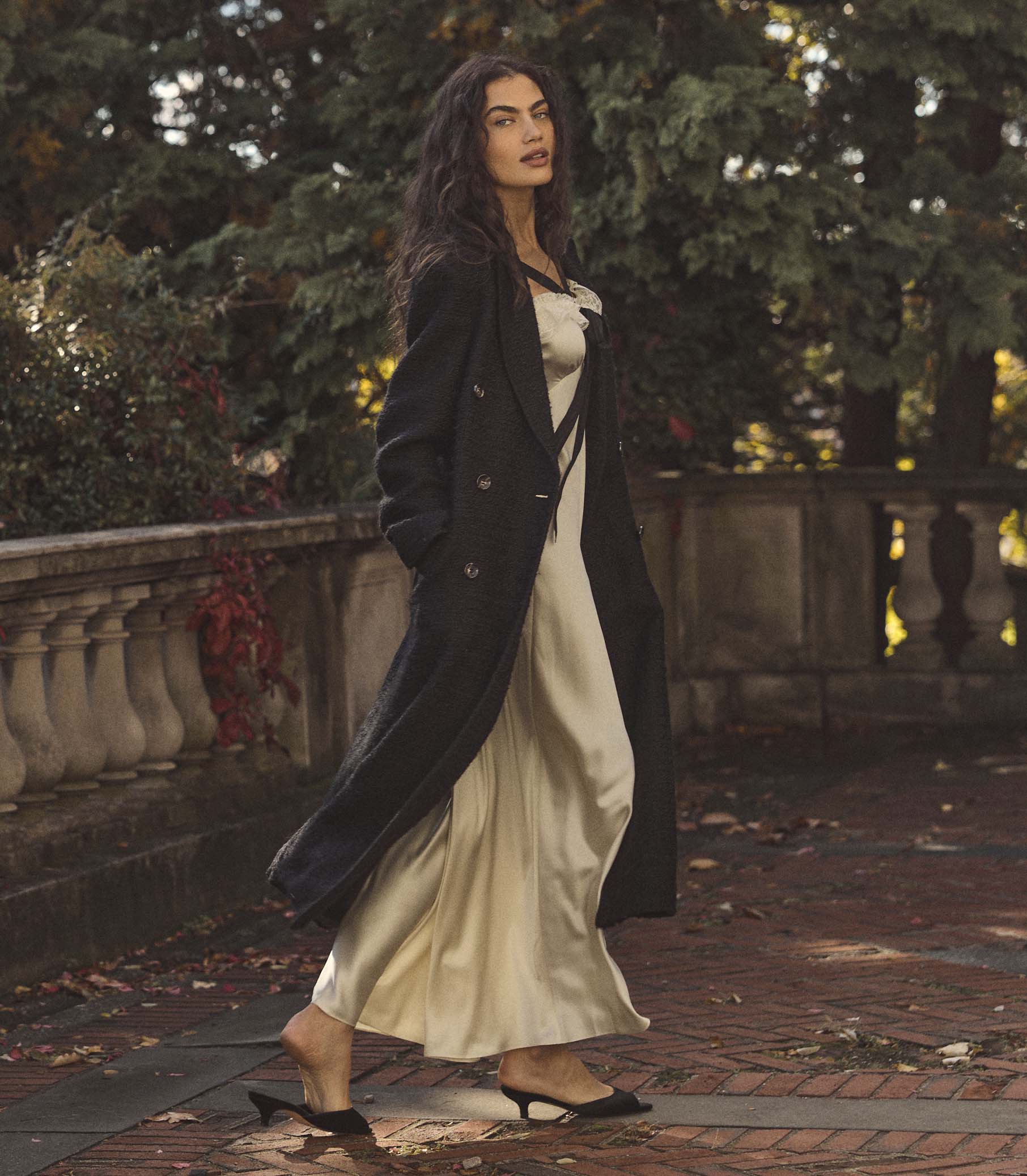 WILHELMINA COAT -- BLACK view 5
