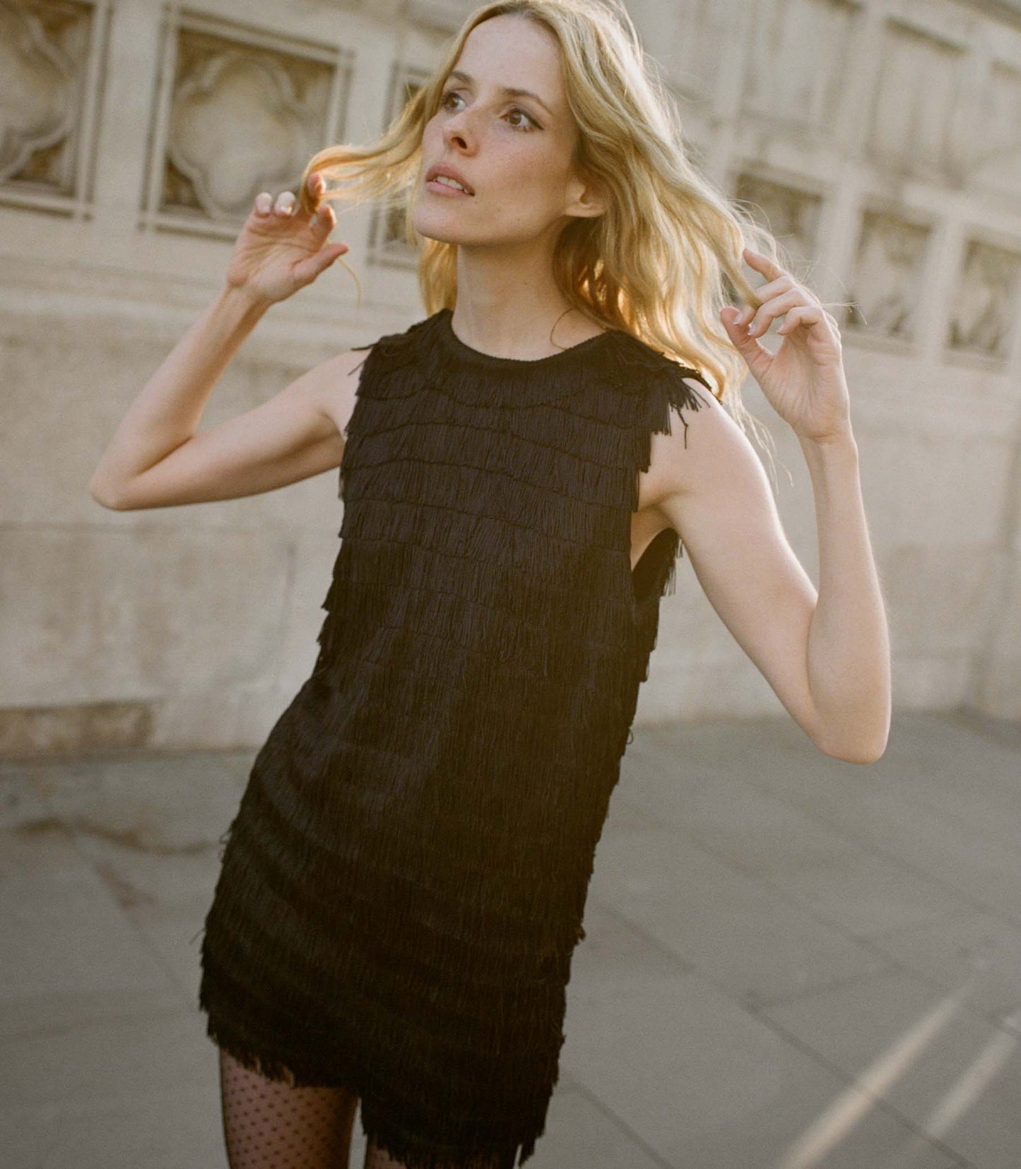 SOIRÉE TUNIC TOP -- BLACK