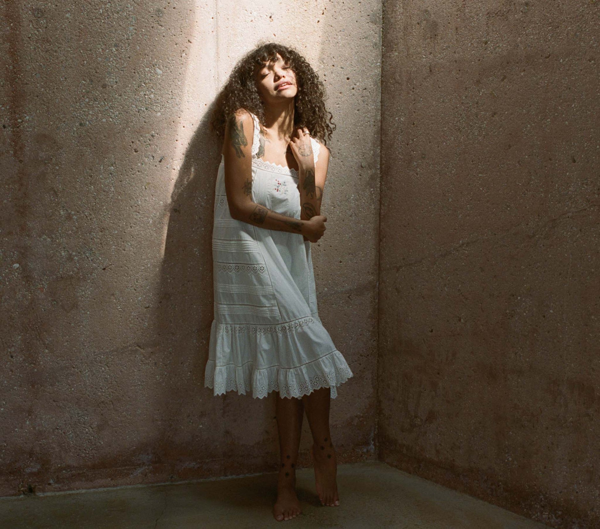 HMD -- SYMPHONY NIGHTGOWN -- SALT view 4
