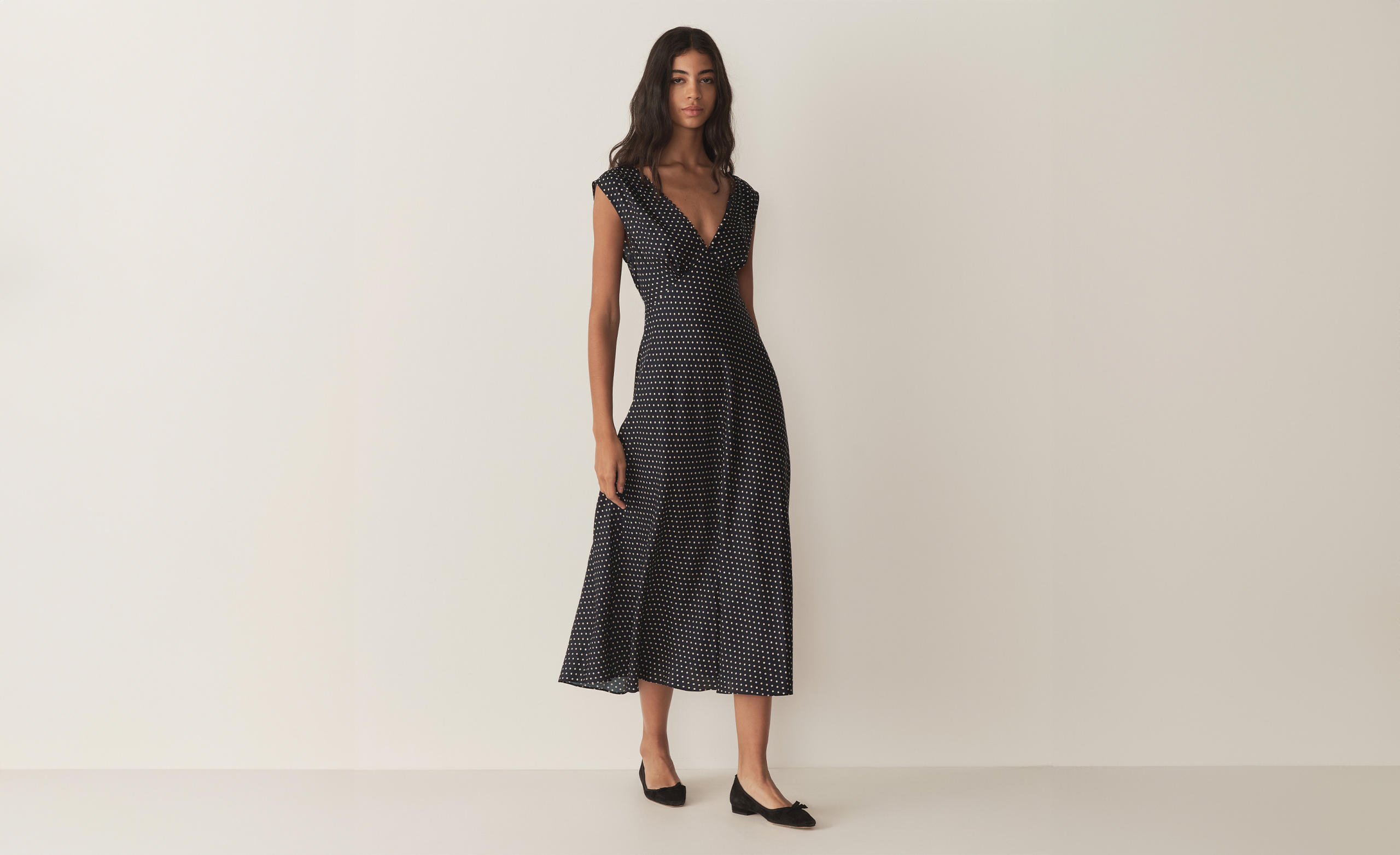 TAHLIA_DRESS_-_HEPBURN_DOT.png TAHLIA_DRESS_-_HEPBURN_DOT.png