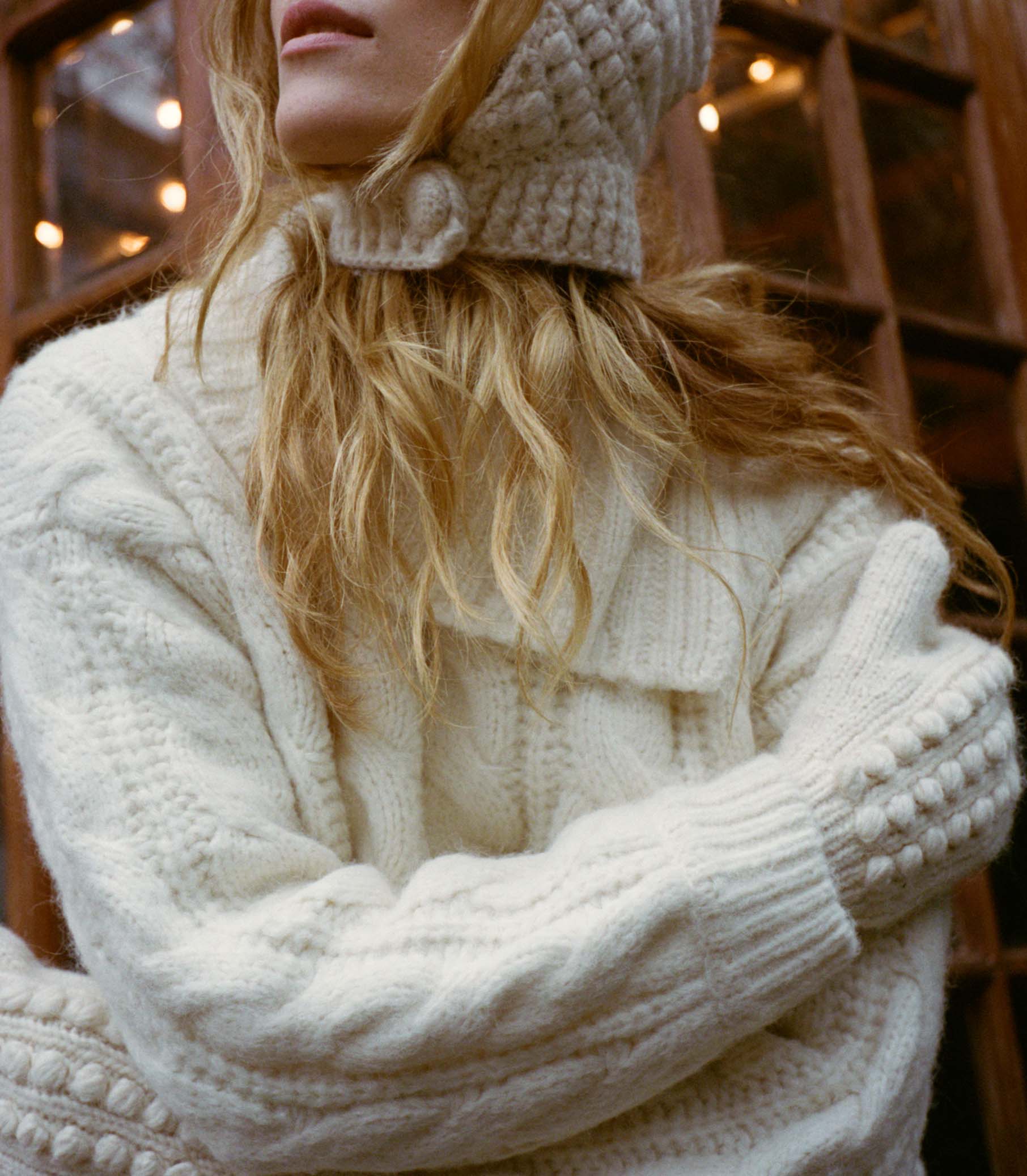 DENEIGE HAT -- IVORY view 4
