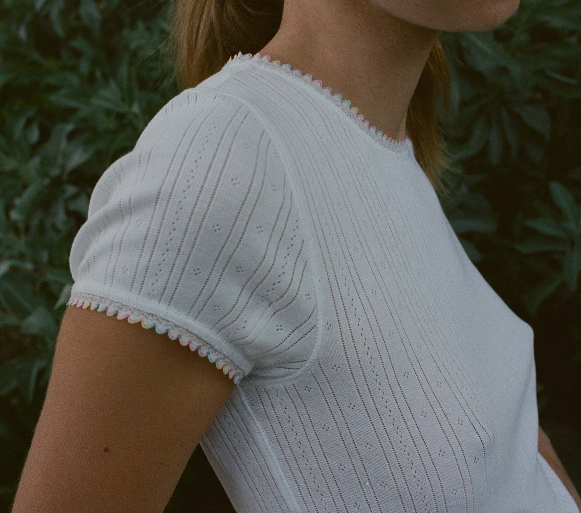 HMD -- VIVI TEE -- SALT view 3
