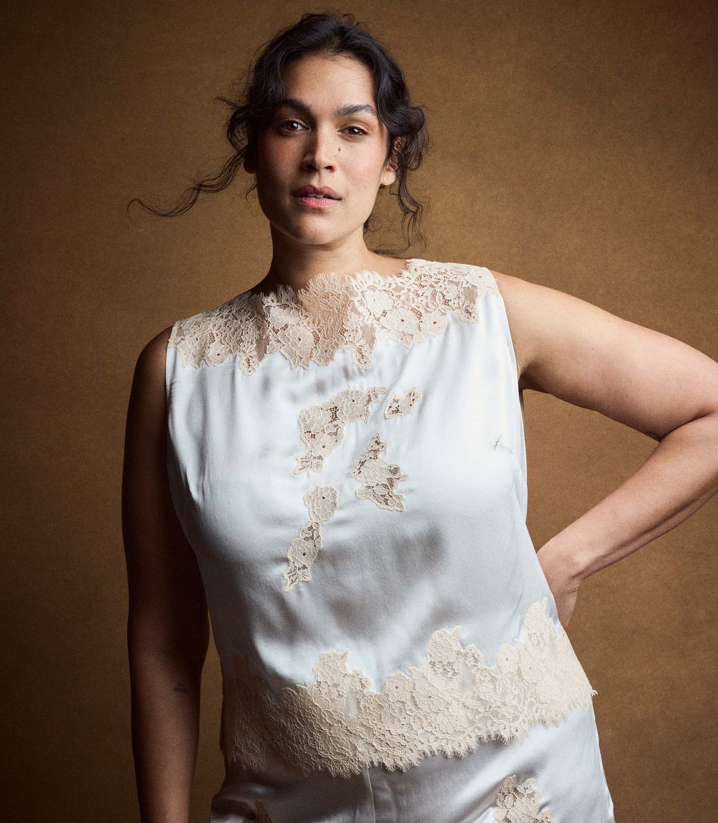 VIVIANE TOP -- SALT AND PEACH LACE