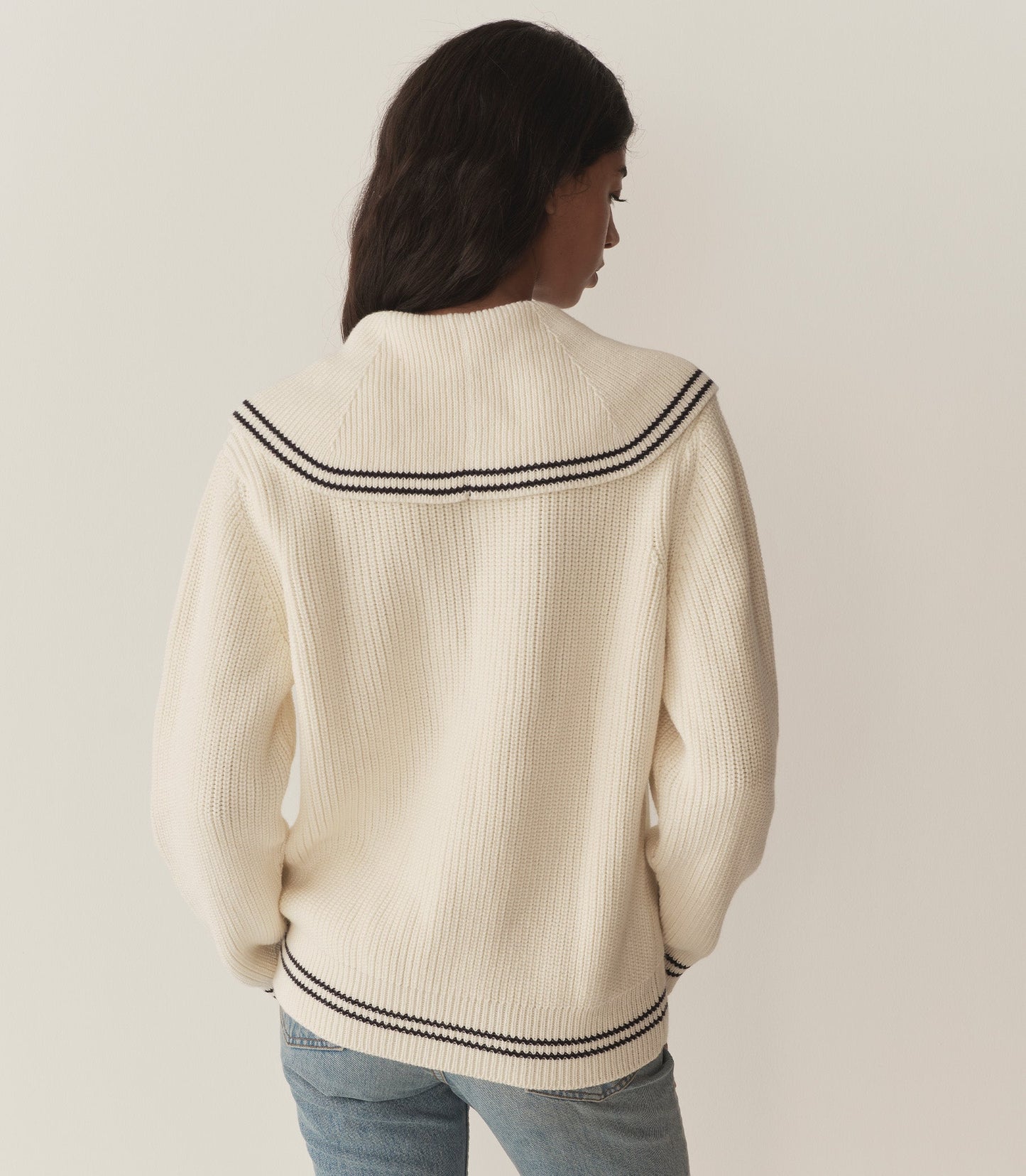 HMD -- VOYAGE SWEATER -- IVORY