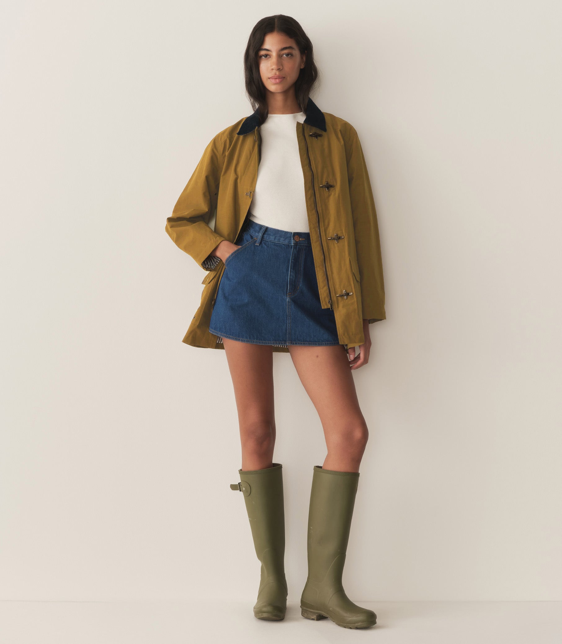 HMD -- WAVERLEY RAINCOAT -- ANTELOPE view 8
