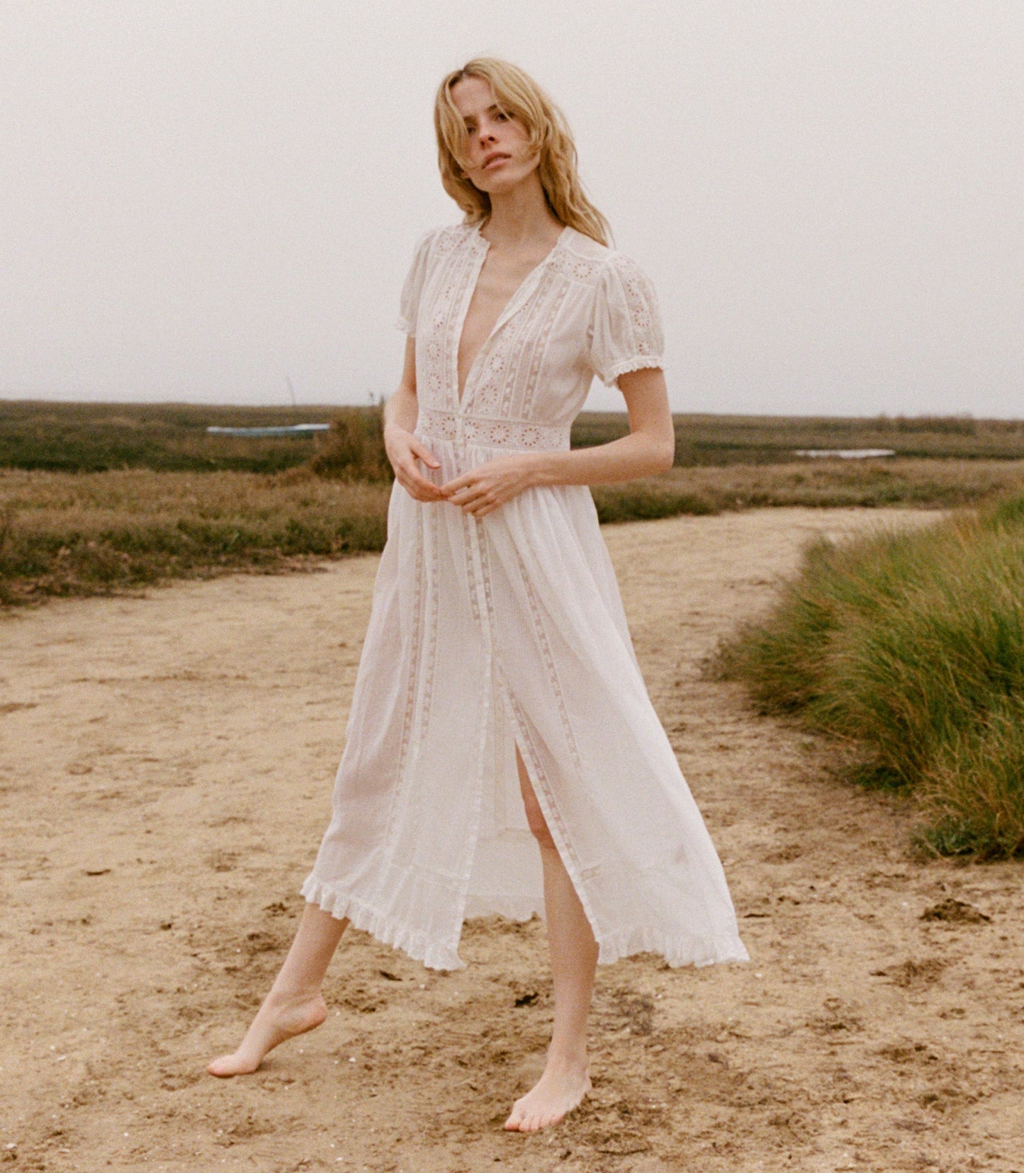 HMD -- WINDSOR DRESS -- SALT