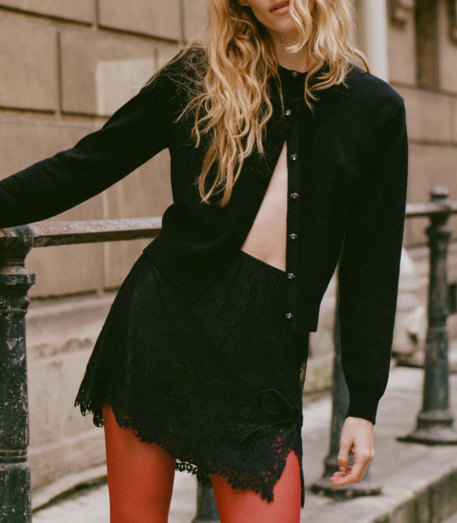 YSABELL SKIRT -- BLACK view 5