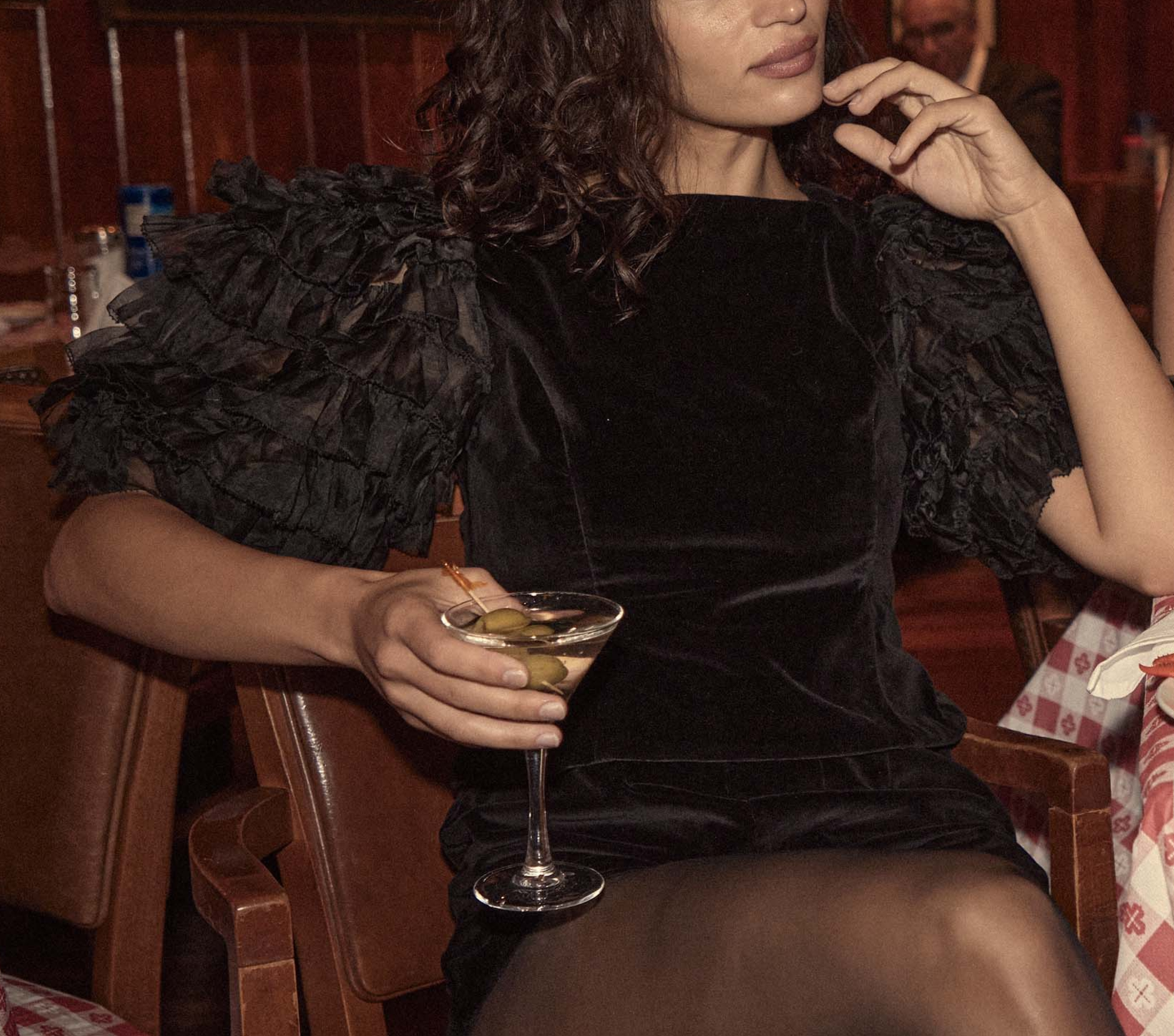 HMD -- CLARETTE TOP -- BLACK view 6
