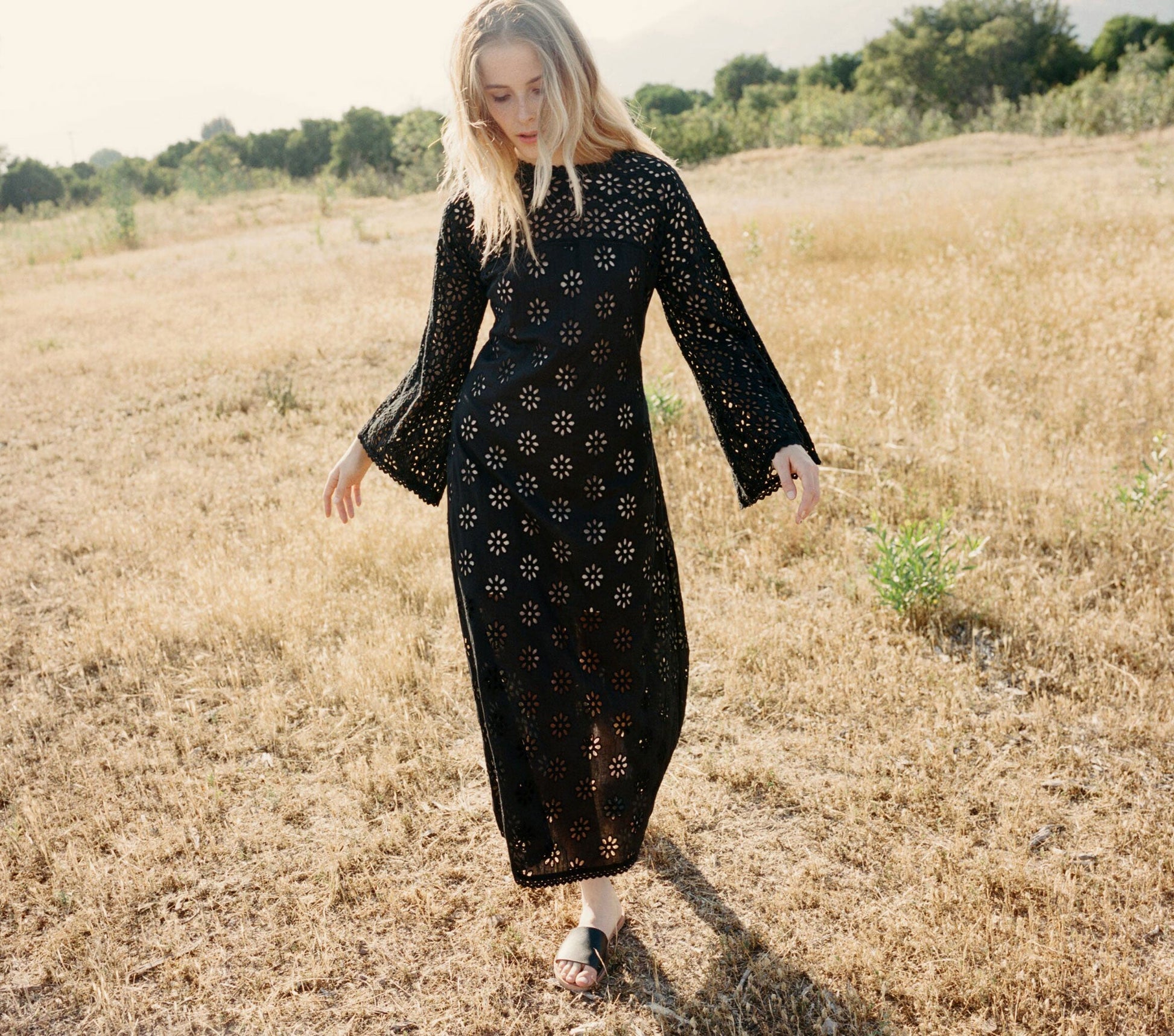 HMD -- FRANCOISE DRESS -- BLACK view 2
