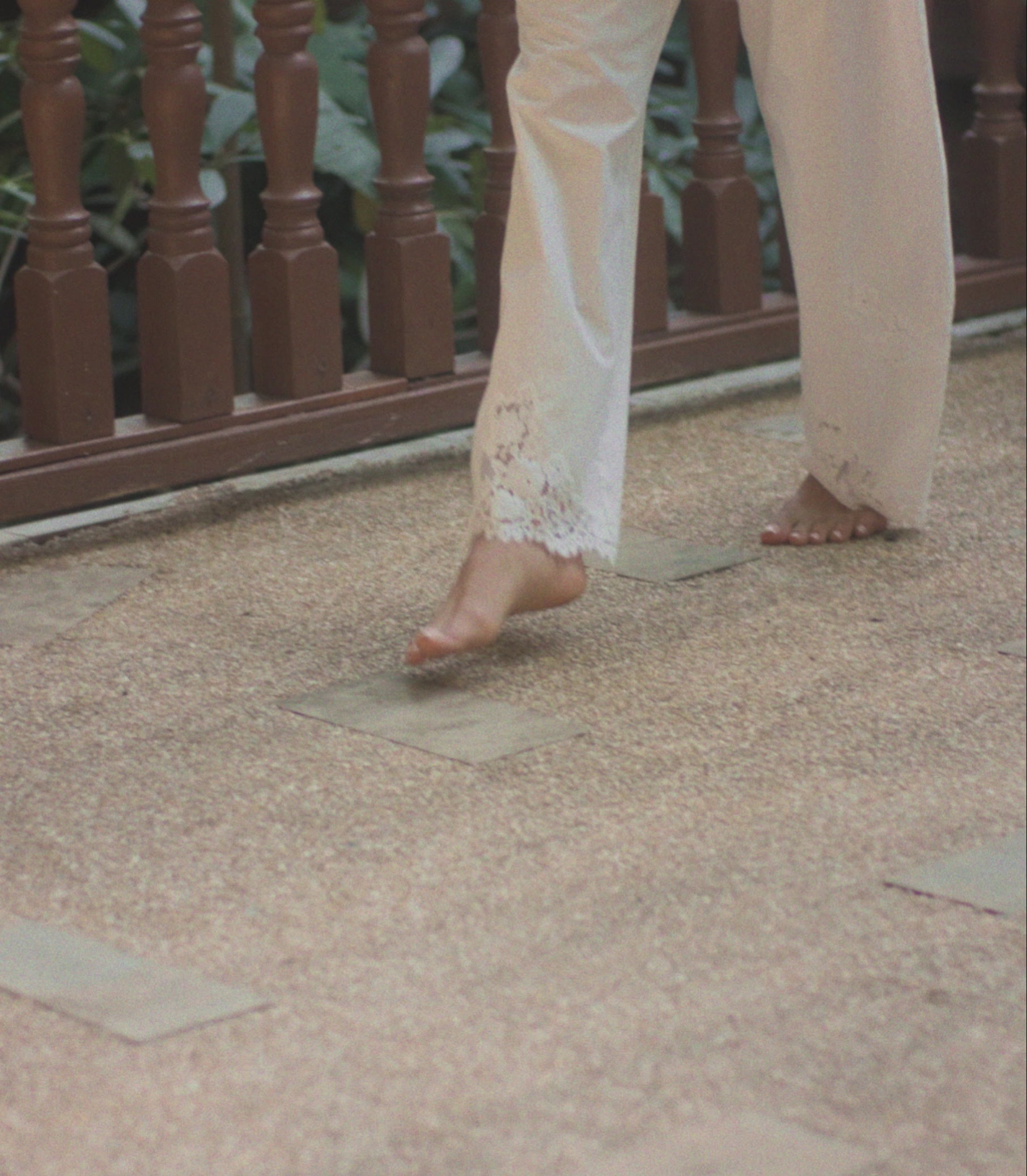LAVONA PANT -- SALT view 3
