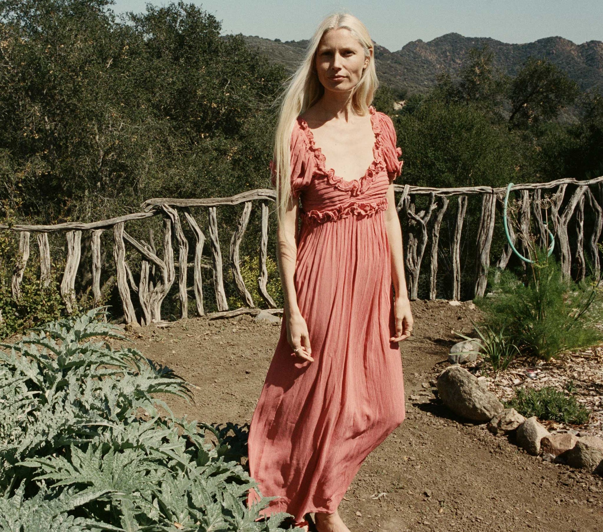 HMD -- DREW DRESS -- MIRAGE view 1
