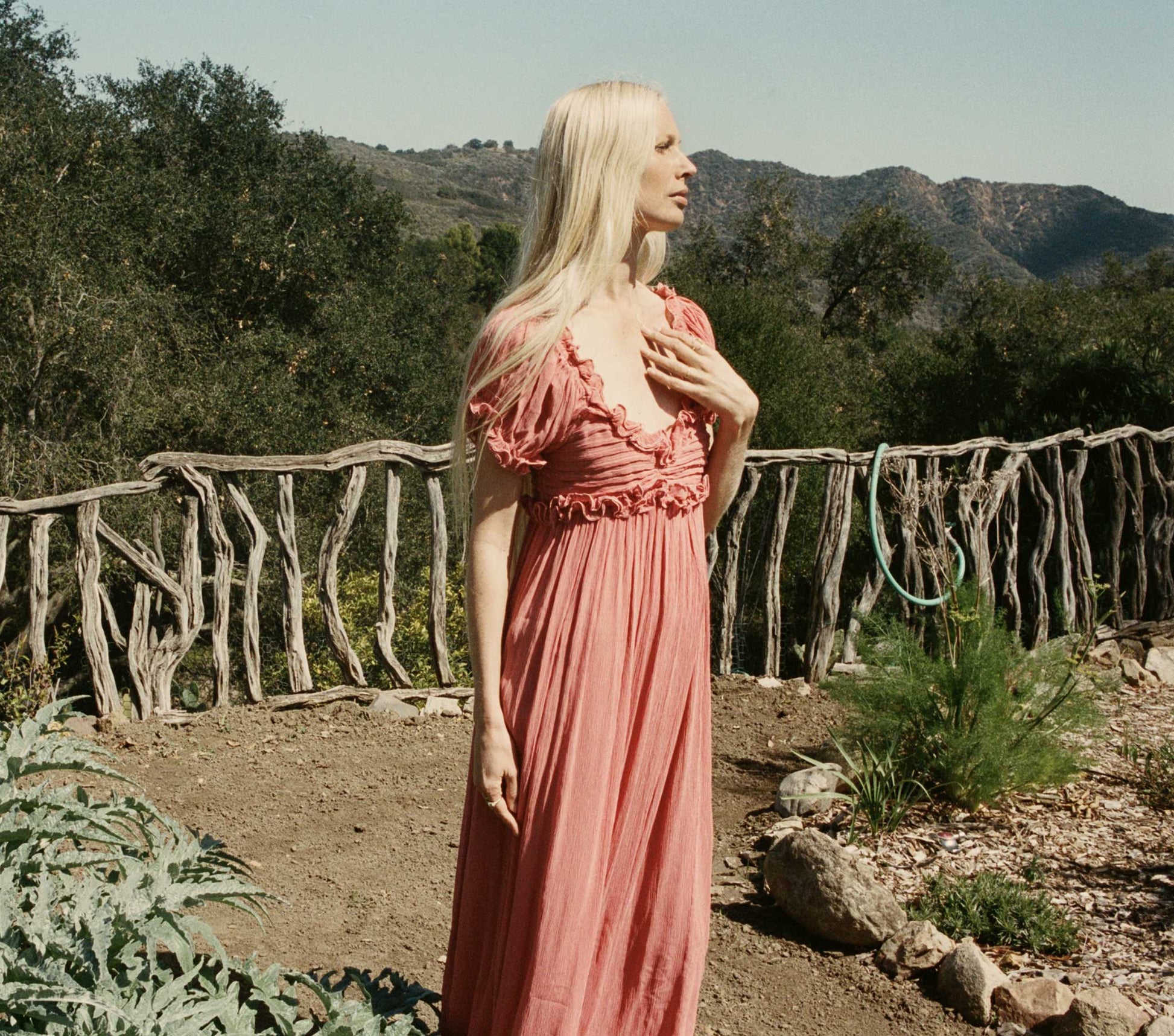 HMD -- DREW DRESS -- MIRAGE view 5
