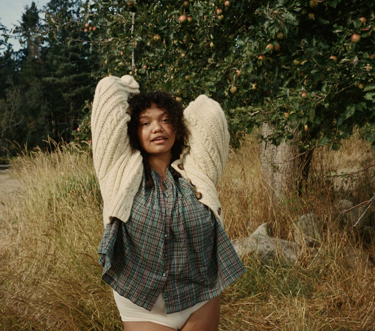 HMD -- THE JANE BLOUSE -- POND PROMENADE PLAID