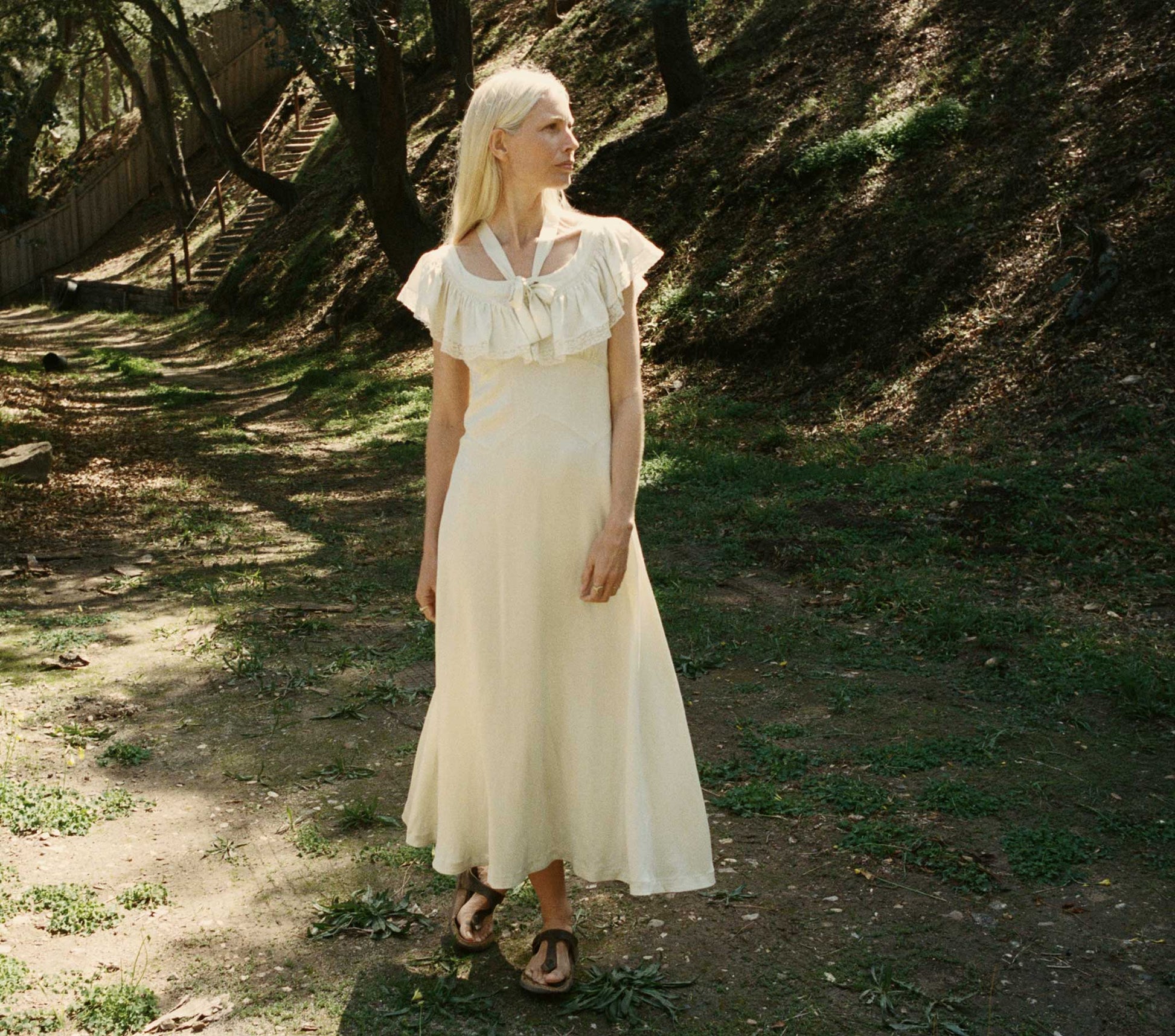 HMD -- SICILIA DRESS -- SEED PEARL view 6
