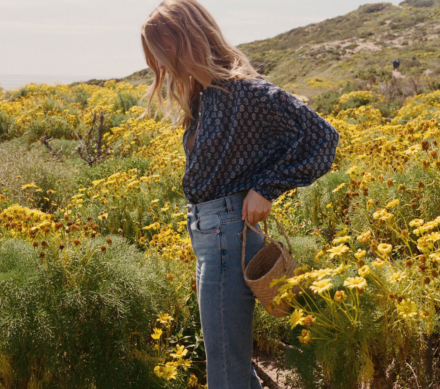 HMD -- THE JANE BLOUSE -- INDIGO