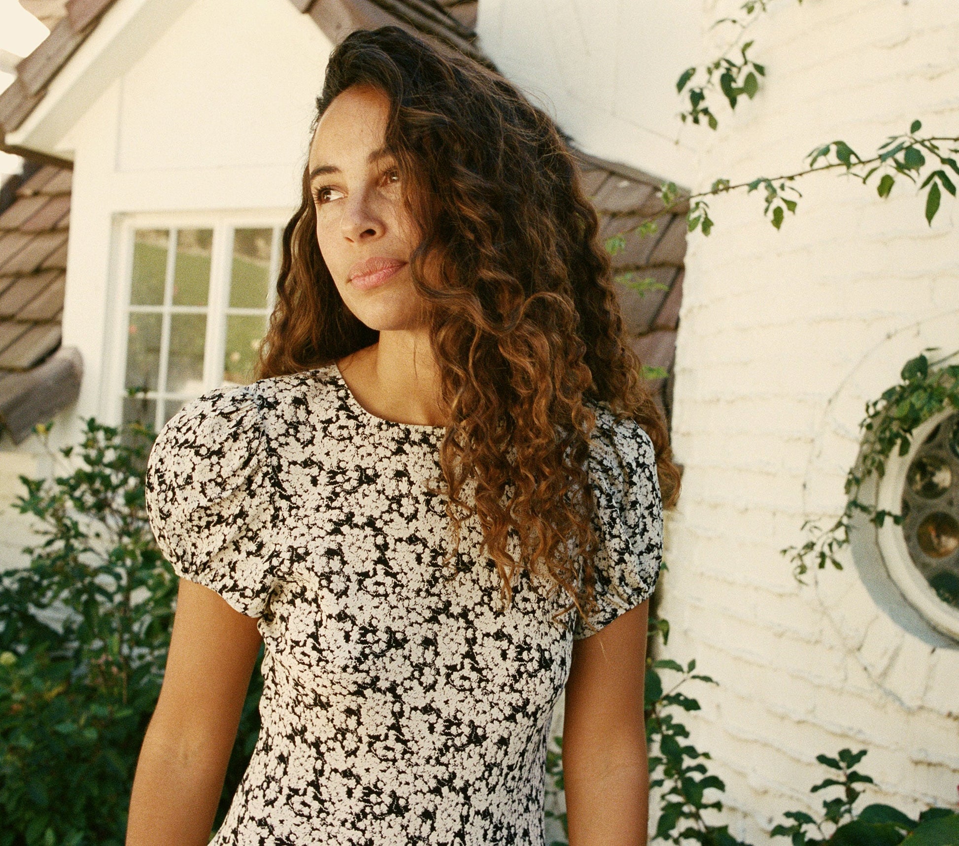 HMD -- ALMA DRESS -- DEEP INK FADED QUEEN ANNES FLORAL view 2
