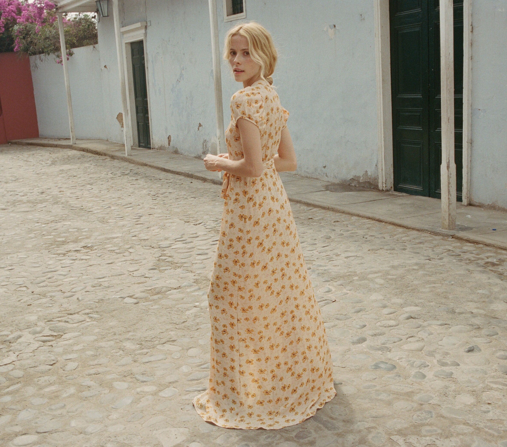 HMD -- AURORA DRESS -- SUNNY ANEMONE FLORAL view 3
