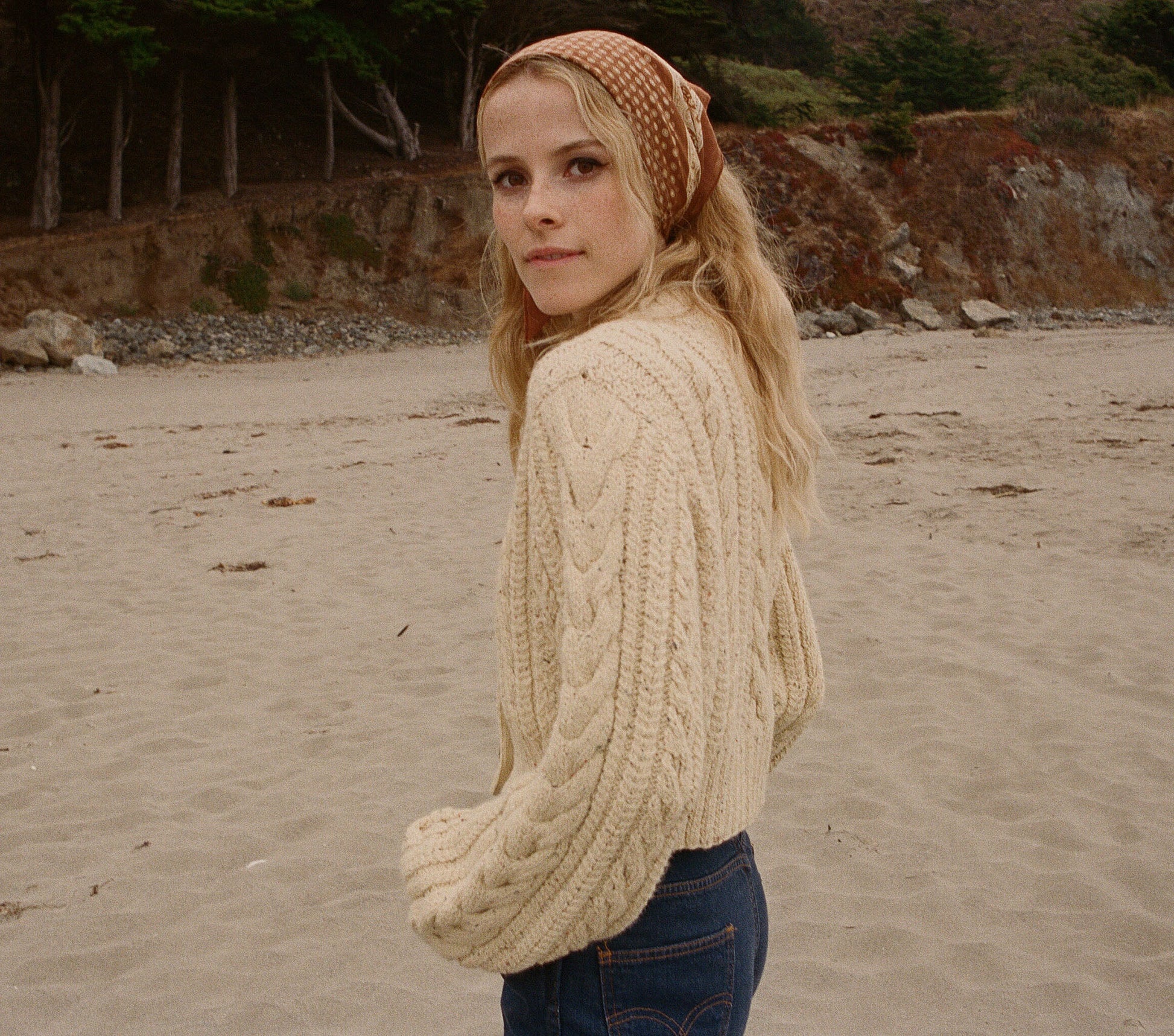 HMD -- CARDIFF CARDIGAN SWEATER -- SAND view 8
