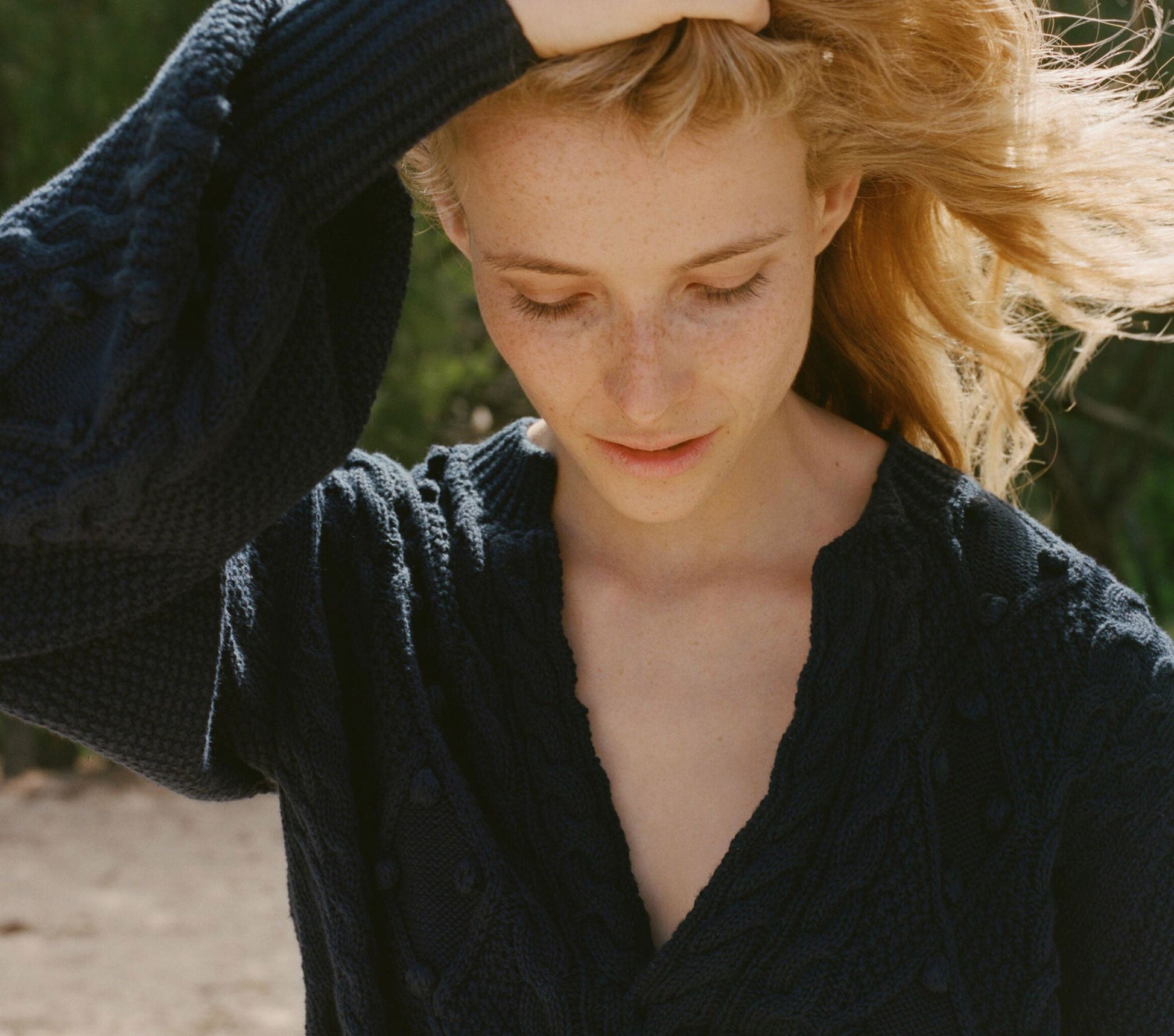 HMD -- CORNFLOWER SWEATER -- INDIGO view 13
