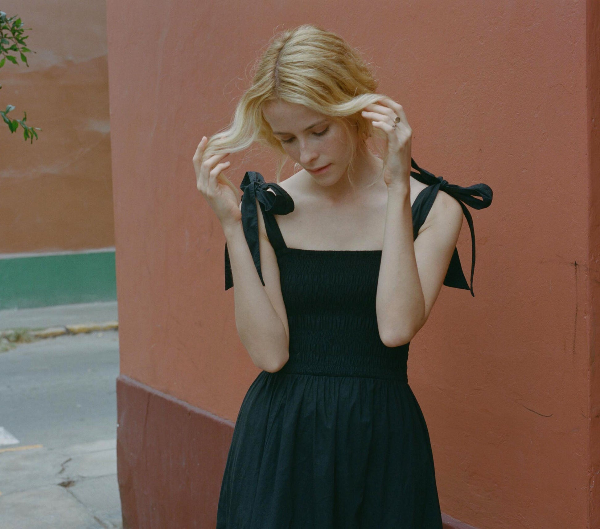 HMD -- JASMINE DRESS -- BLACK view 12
