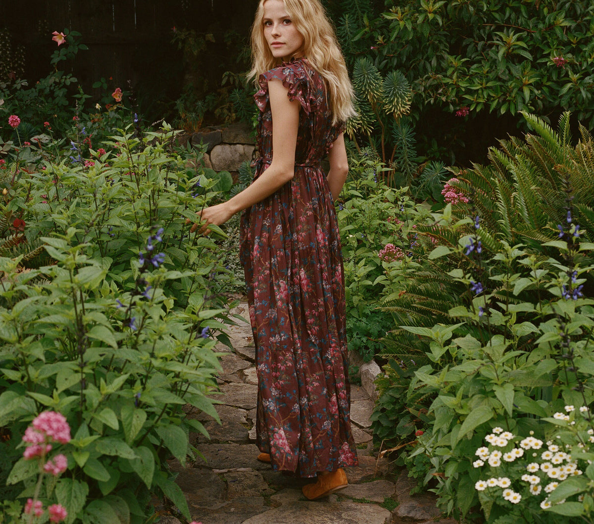 HMD -- CARNATION DRESS -- BORDEAUX WINTER FLORAL