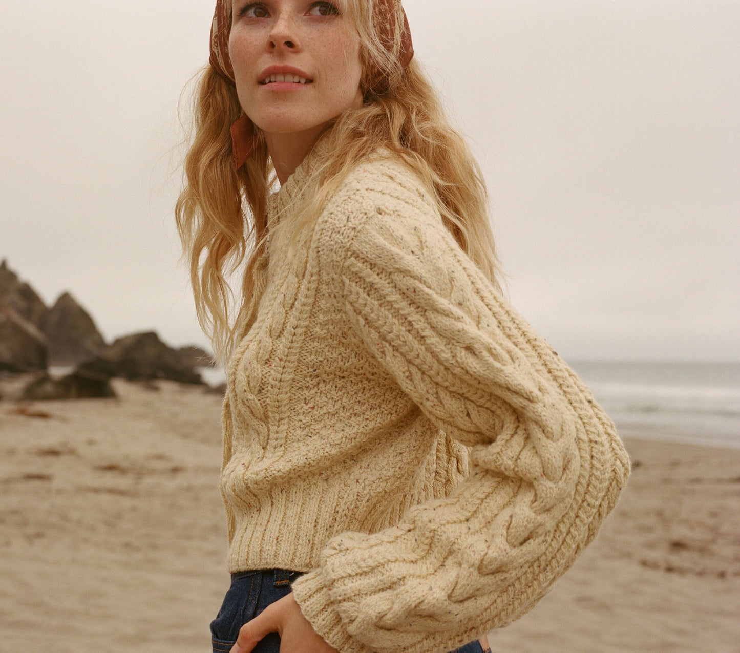 HMD -- CARDIFF CARDIGAN SWEATER -- SAND