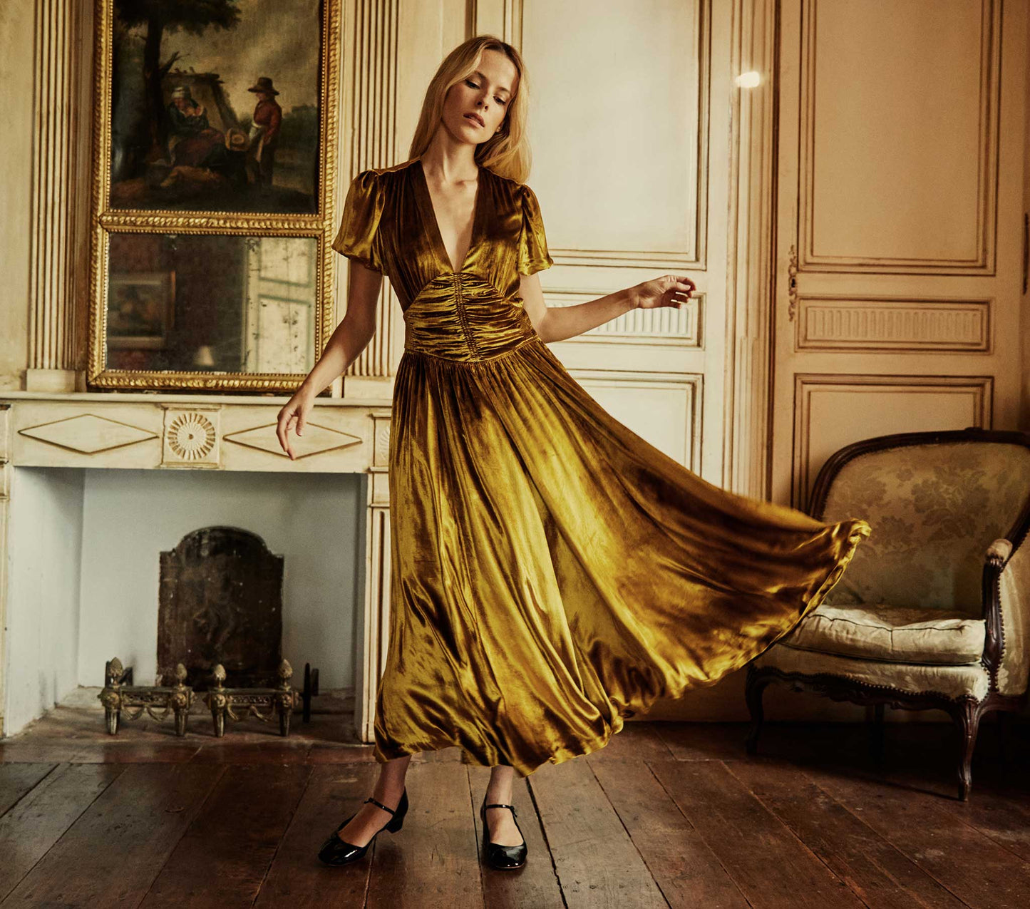 HMD -- CASSATT DRESS -- GOLDEN