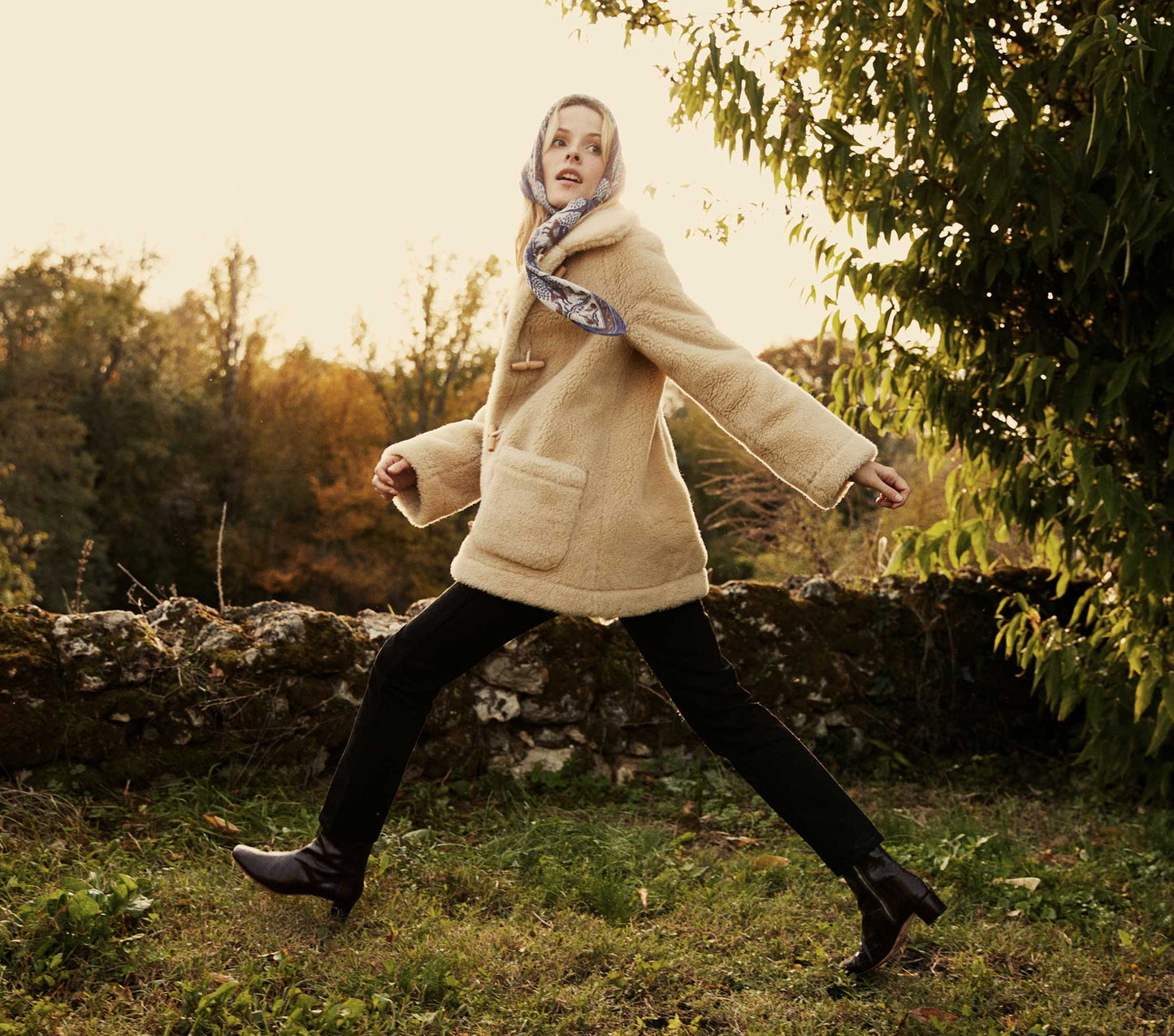 HMD -- LENA JEAN -- BLACK