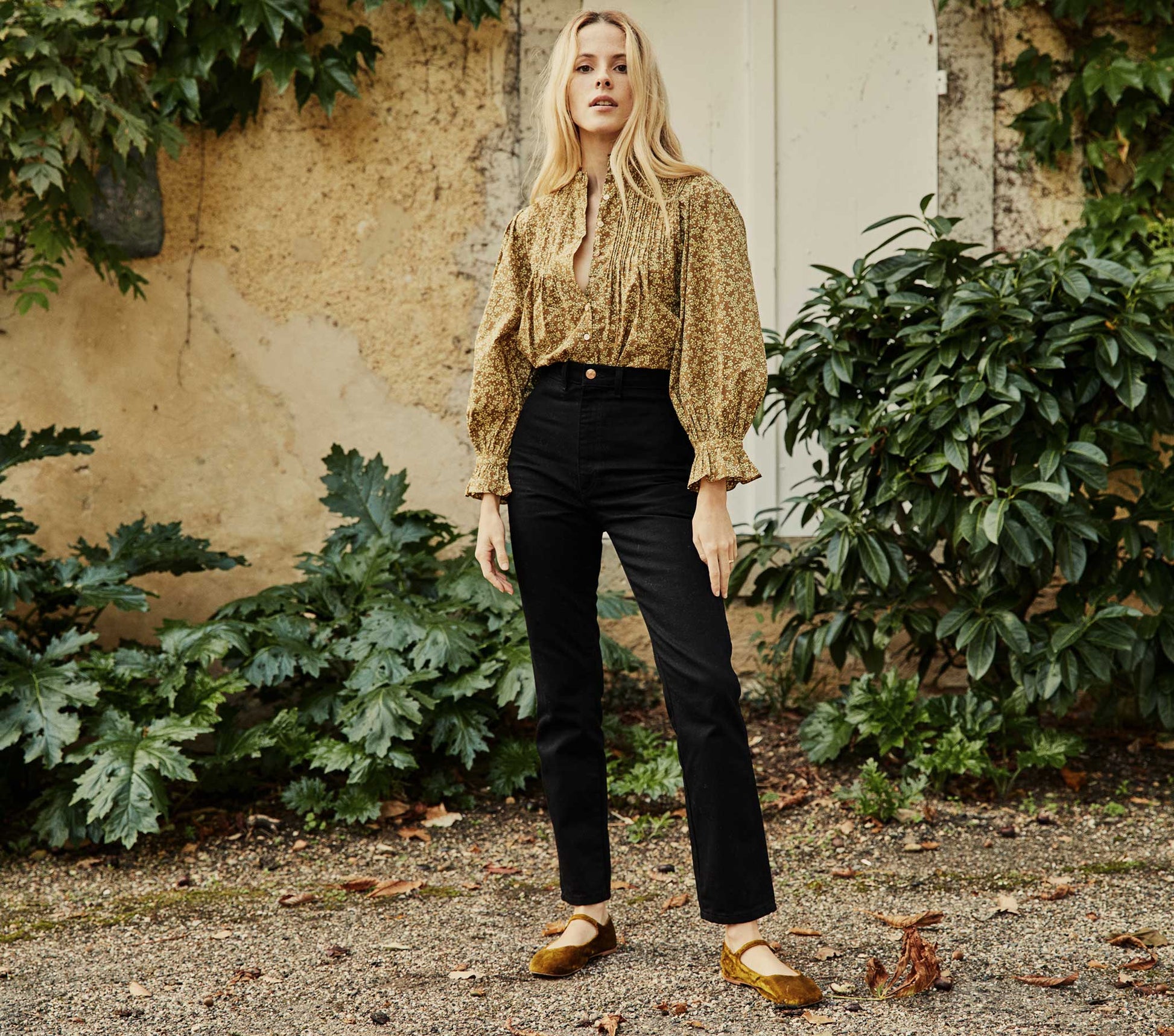 HMD -- LENA JEAN -- BLACK view 4
