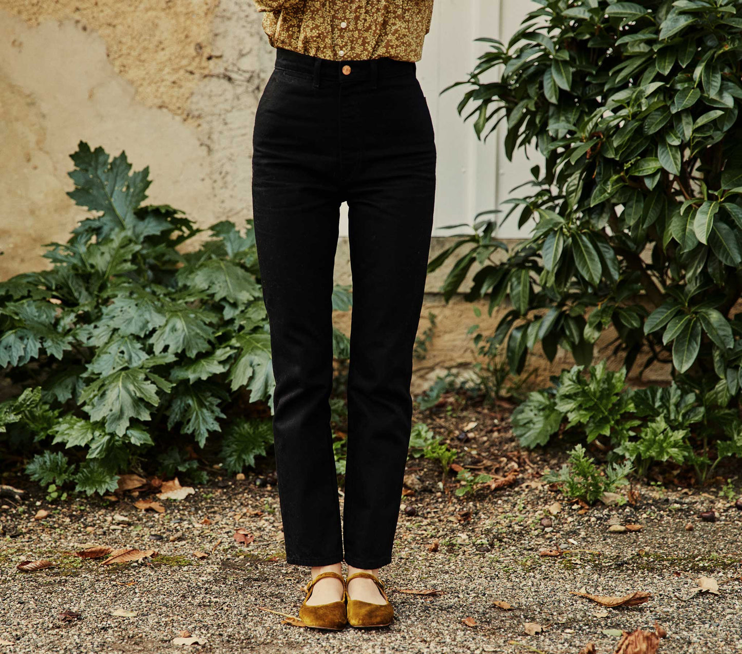 HMD -- LENA JEAN -- BLACK