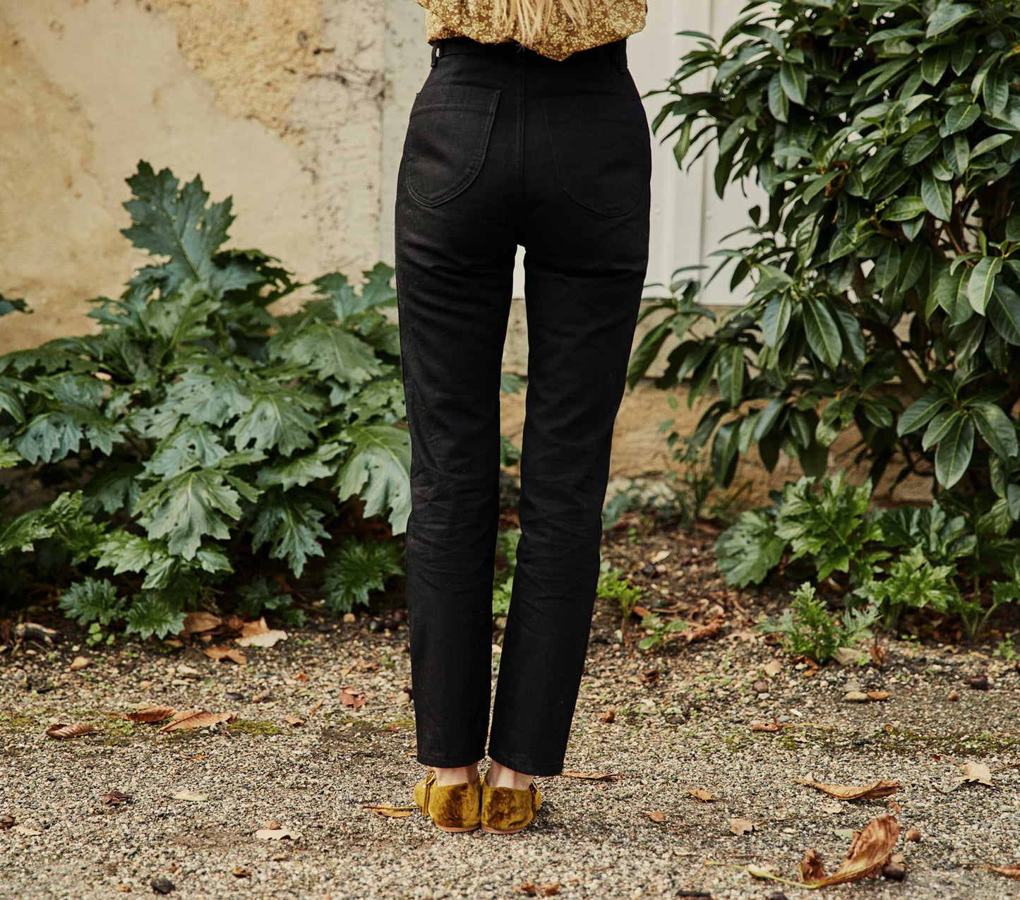 HMD -- LENA JEAN -- BLACK