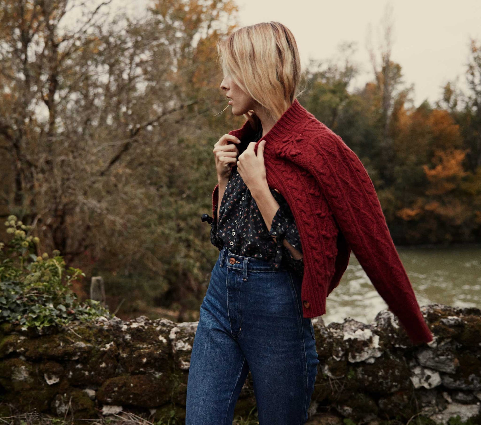 HMD -- ROSE TOP -- BLACK PARC MONCEAU view 5