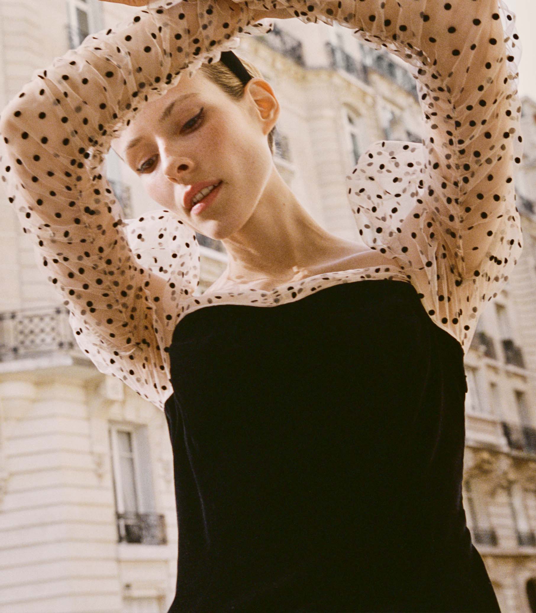 HMD -- CRISELDA DRESS -- BLACK view 4
