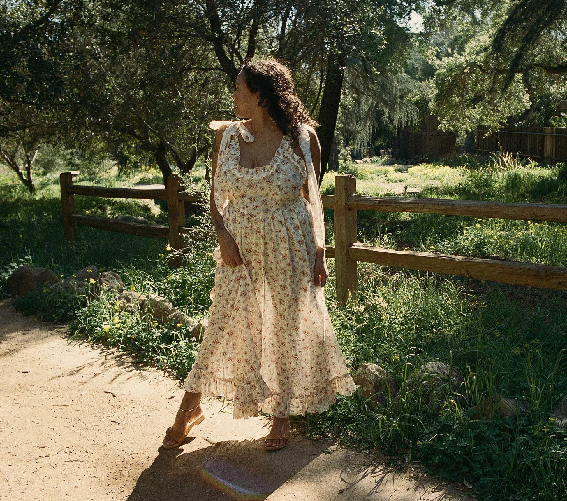 HMD -- ONDINE DRESS -- TUILERIES BLOOMS view 1
