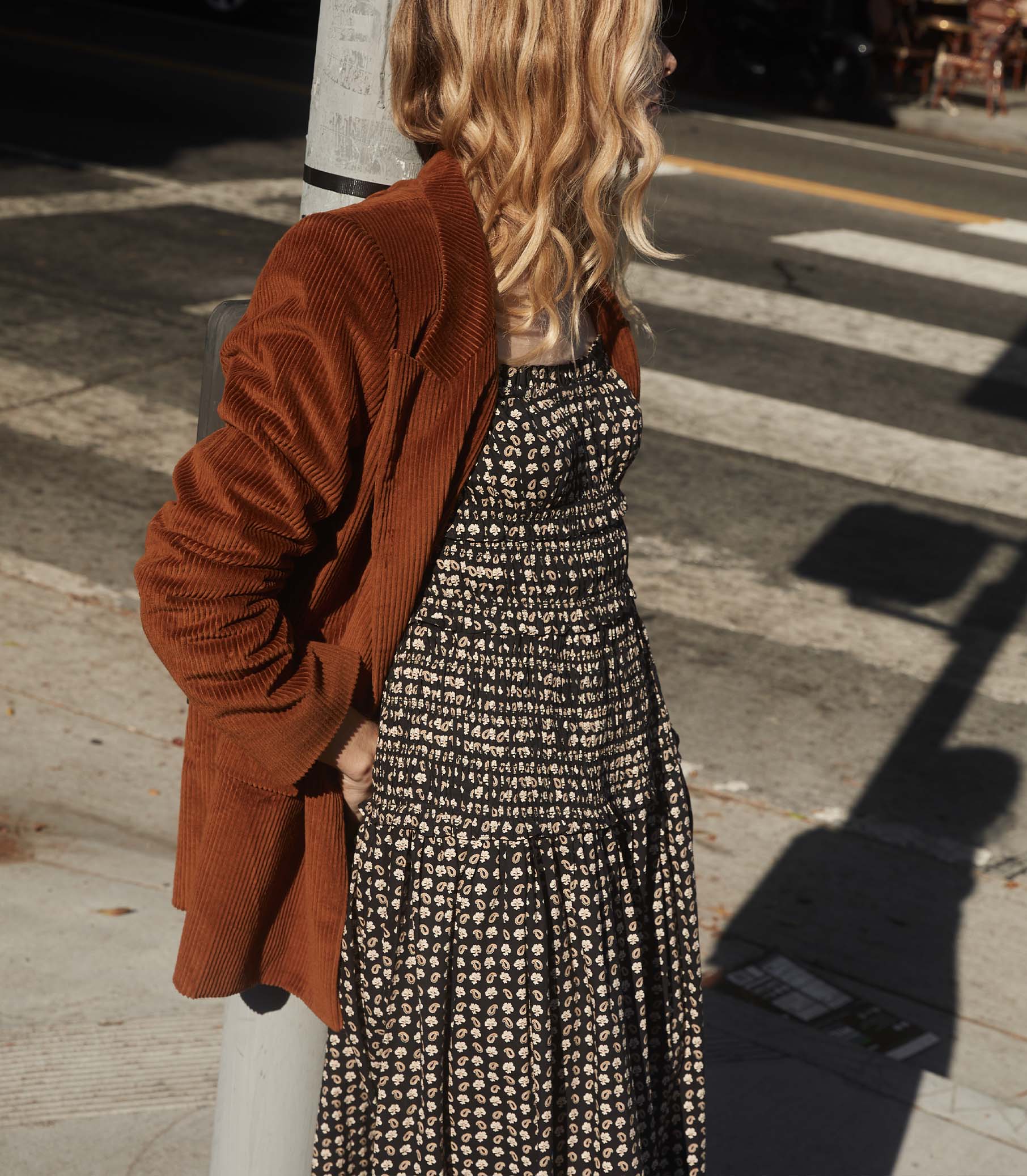 HMD -- BELLAMY DRESS -- NOIR COUNTRYSIDE PAISLEY view 6