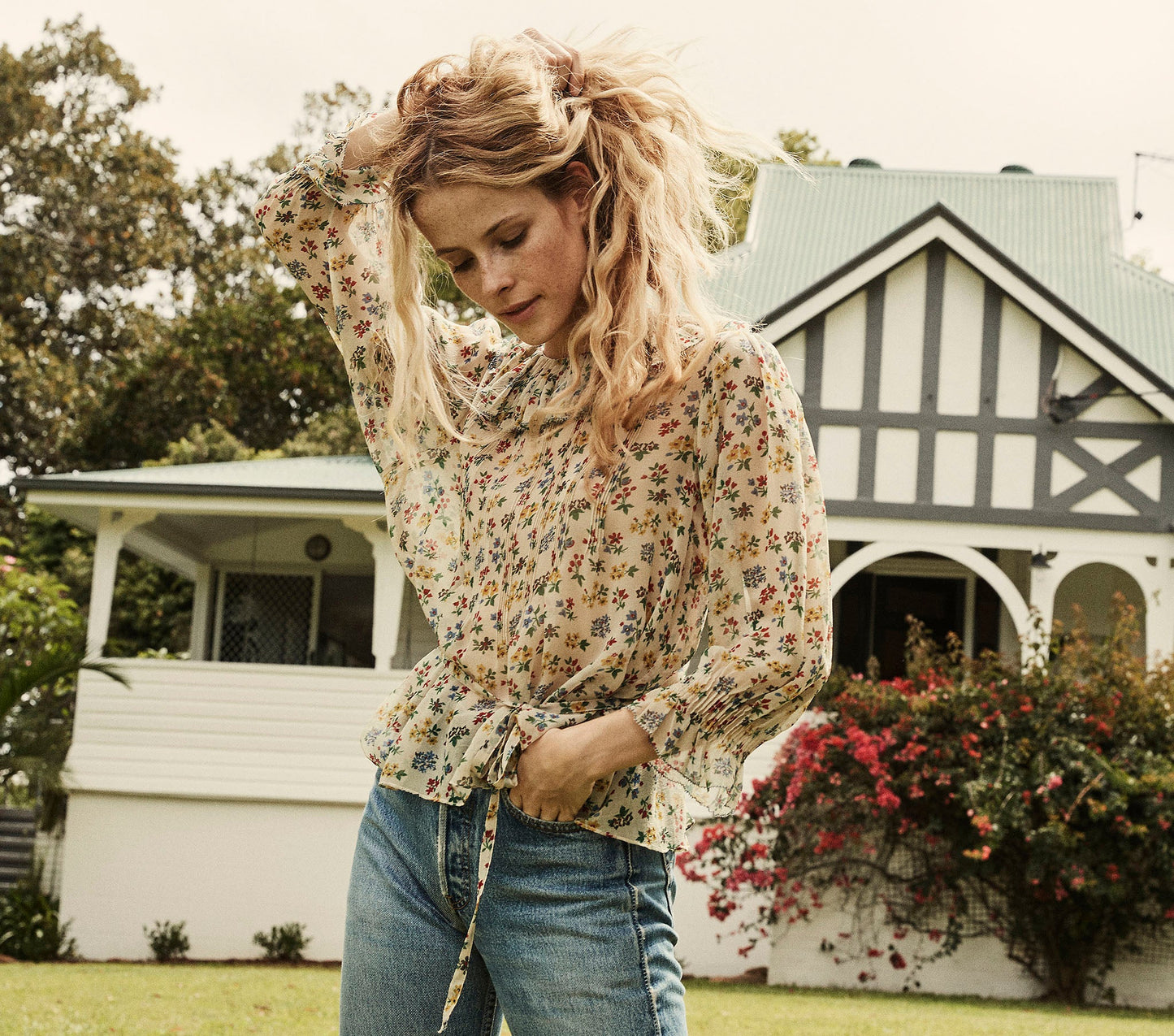 HMD -- CADENCE TOP -- BOUQUET FLORAL
