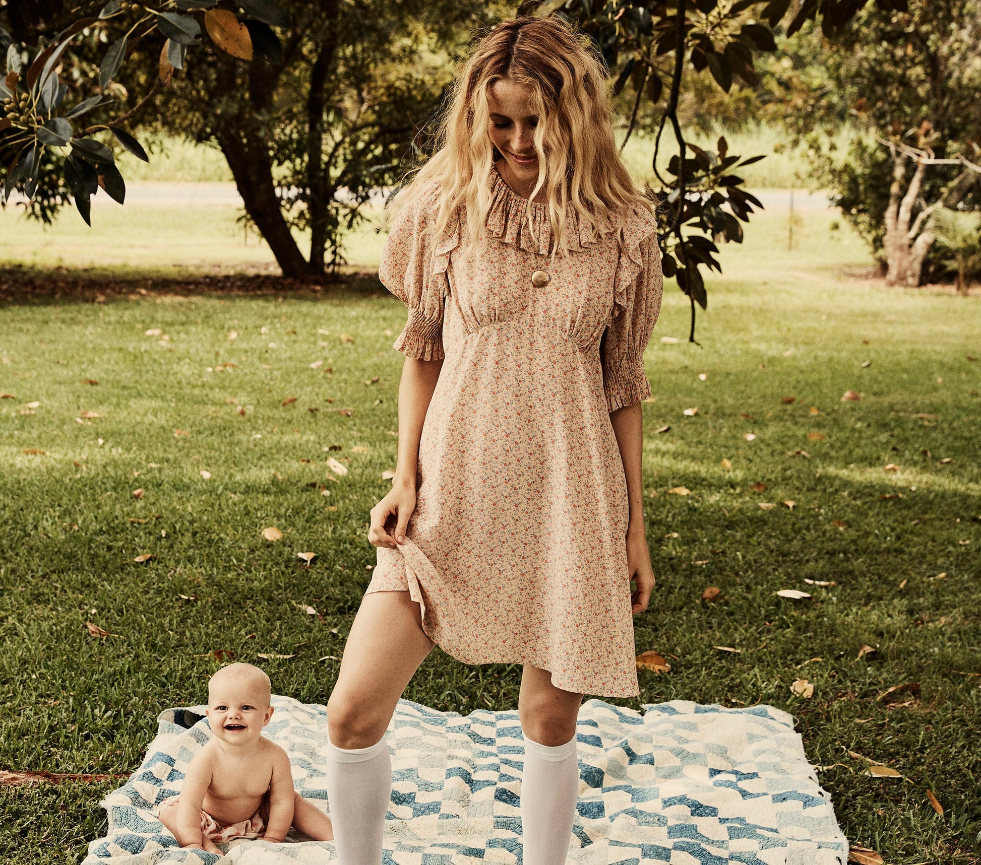 HMD -- BAUDOIN DRESS -- PEACH MARTHA'S GARDEN PRINT view 2

