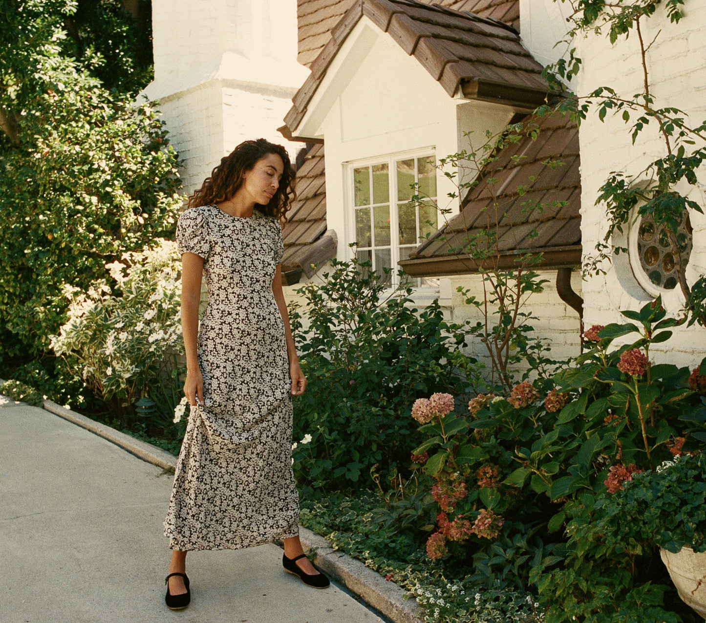 HMD -- ALMA DRESS -- DEEP INK FADED QUEEN ANNES FLORAL