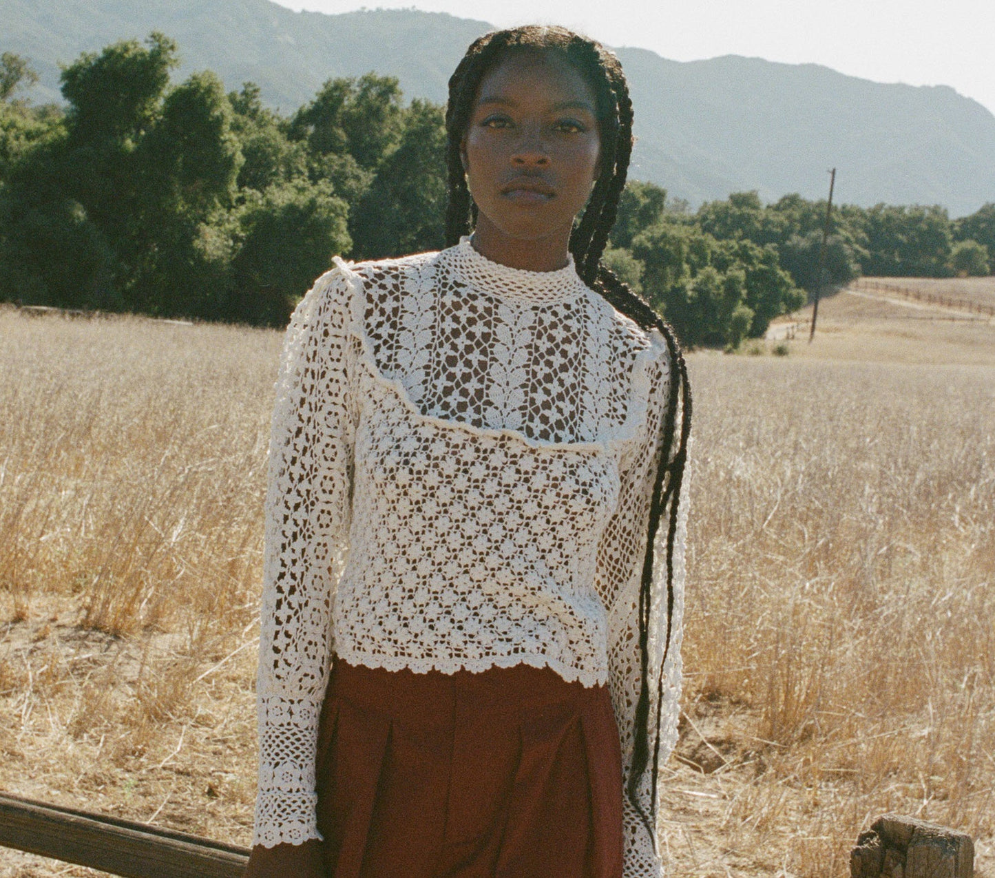 HMD -- AMITY TOP -- PEARL