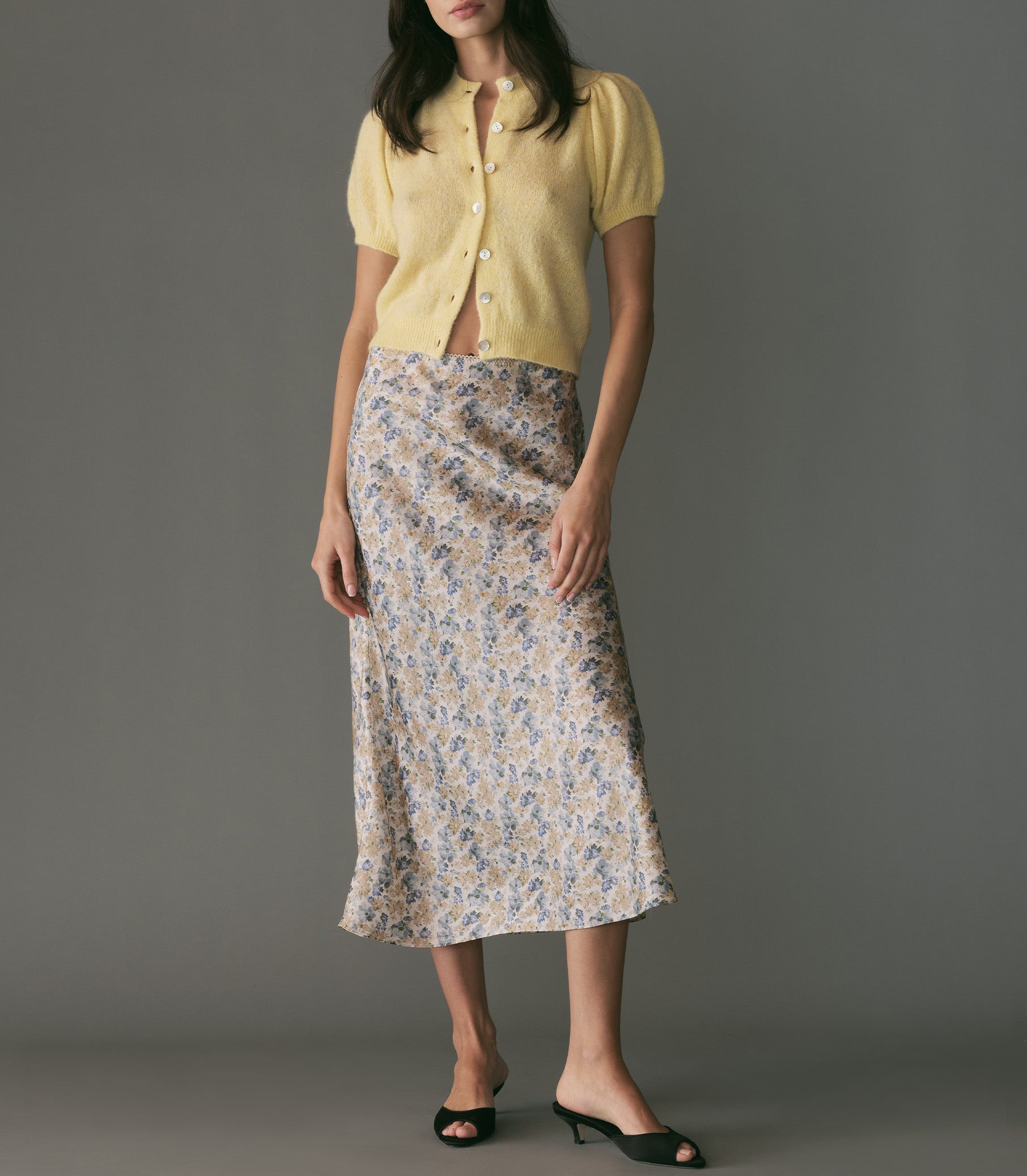 HMD -- ANISA CARDIGAN -- DANDELION view 2
