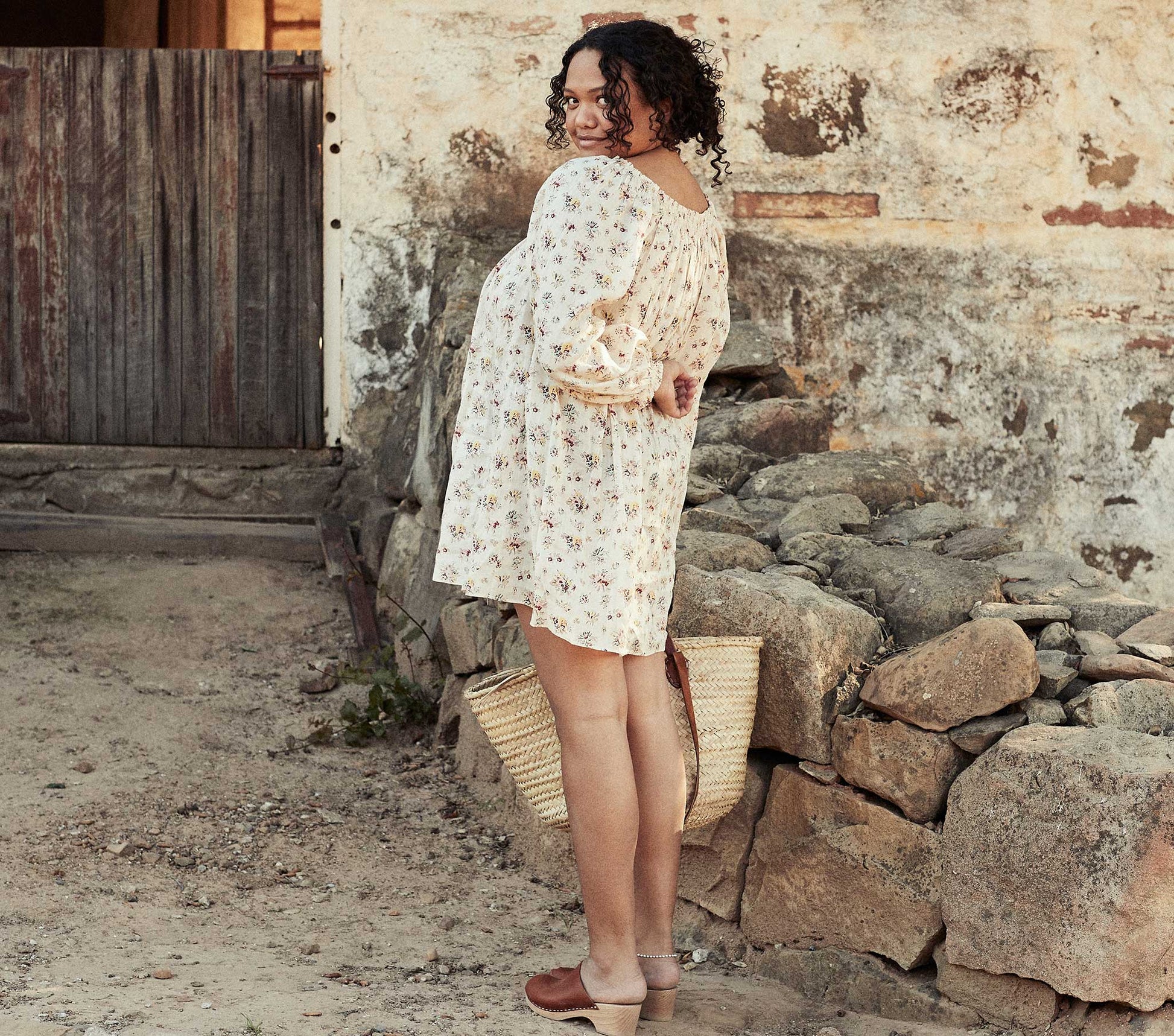 HMD -- ANTHEA DRESS -- TUILERIES BLOOMS view 4
