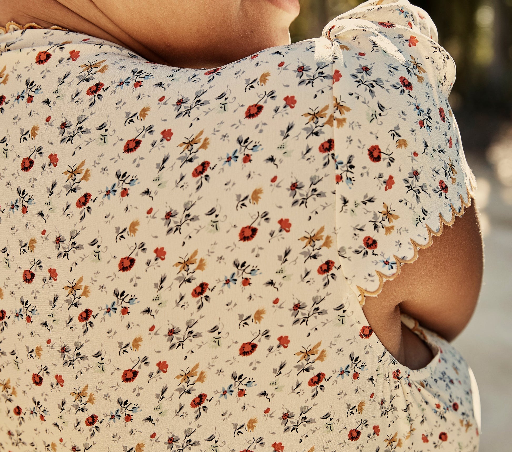 HMD -- ADRA DRESS -- PAPILLON FLORAL view 11
