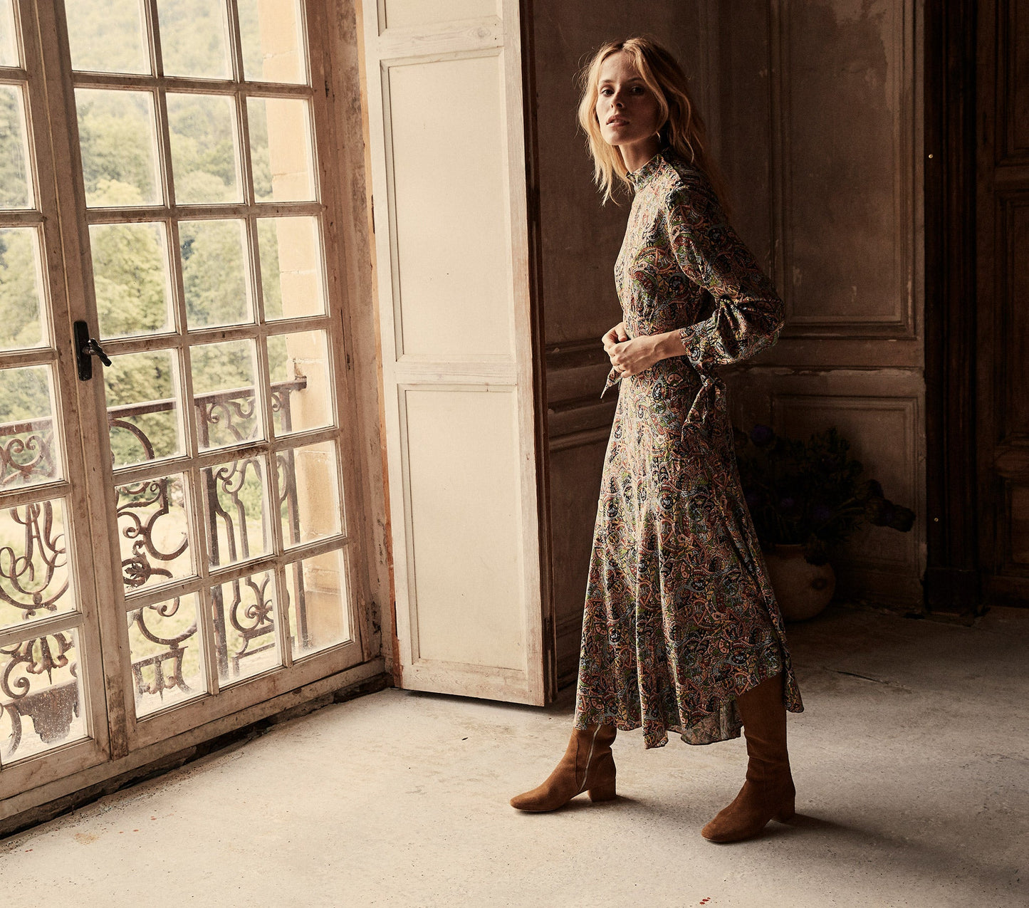 HMD -- ALDA DRESS -- MUSEO PAISLEY PRINT