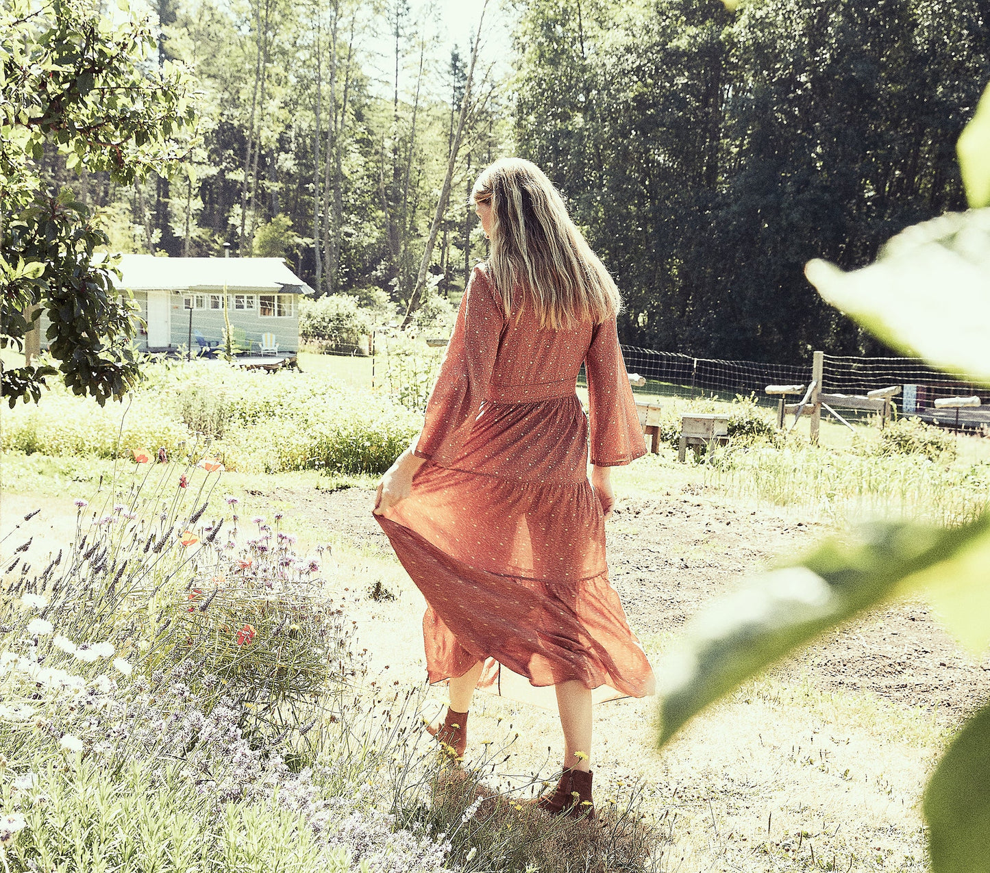 HMD -- ANNELI DRESS -- TAMARILLO PRAIRIE PAISLEY