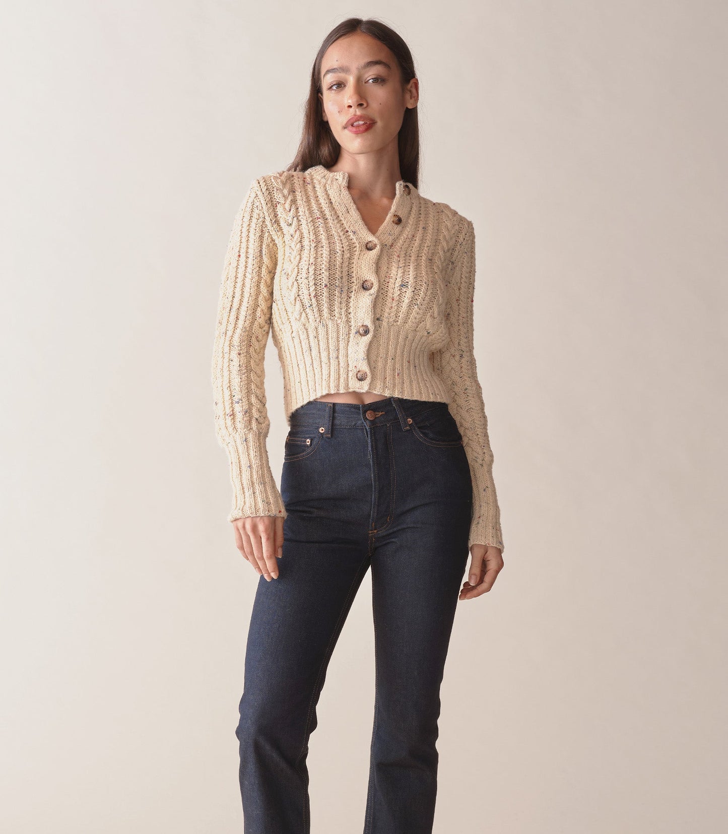 HMD -- AUDREY CARDIGAN -- CREAM