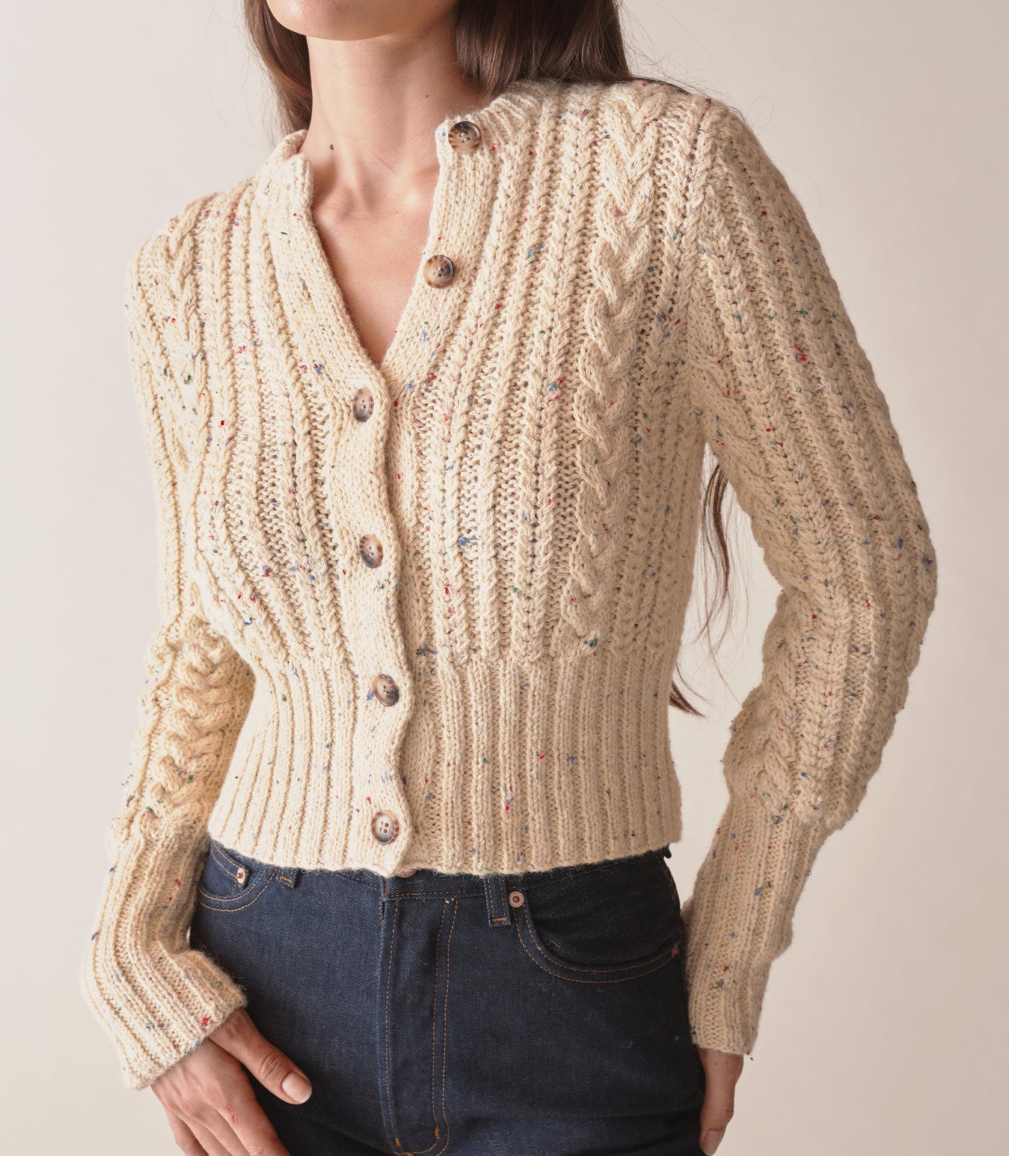 HMD -- AUDREY CARDIGAN -- CREAM