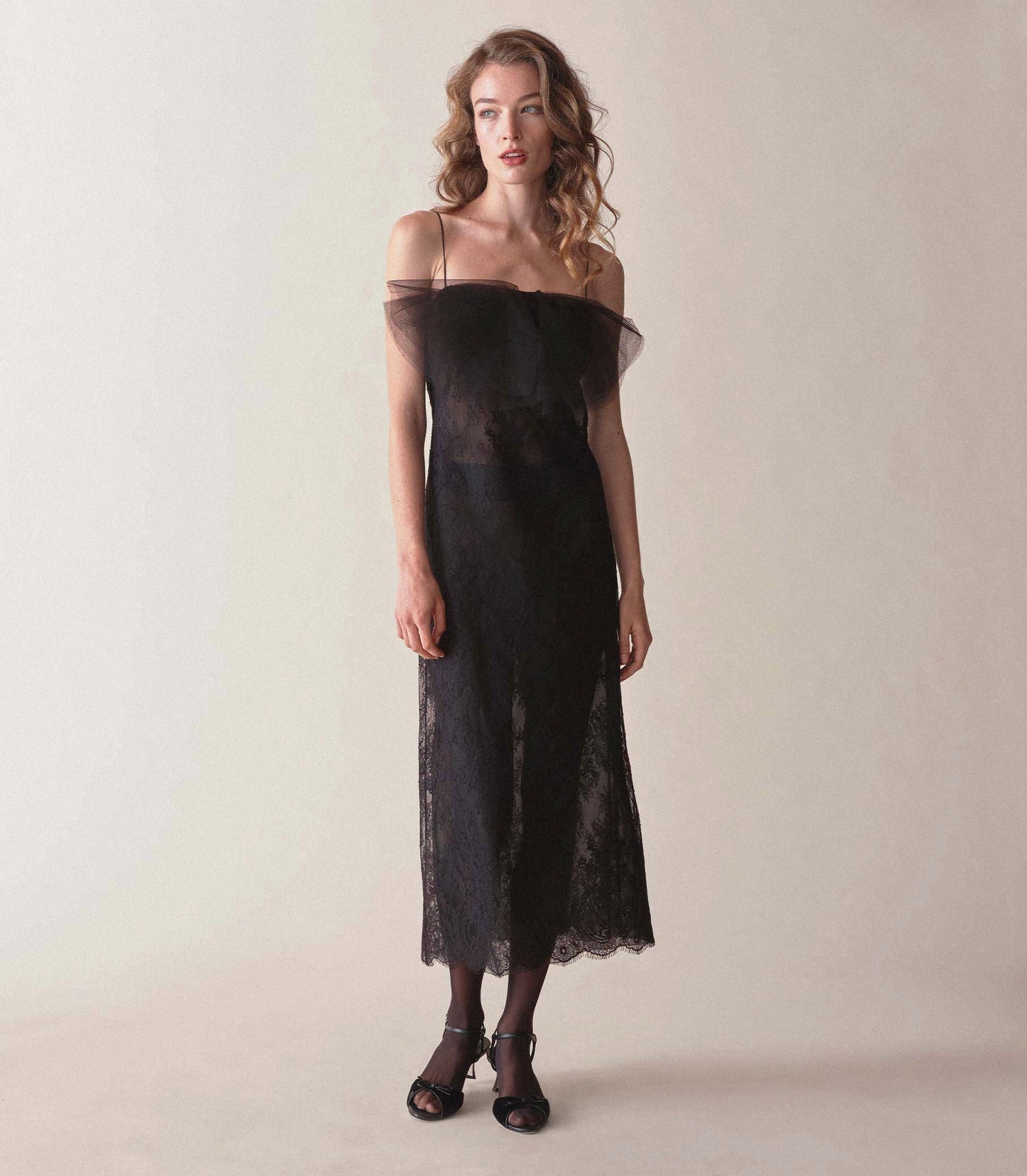 HMD -- AURINA DRESS -- BLACK
